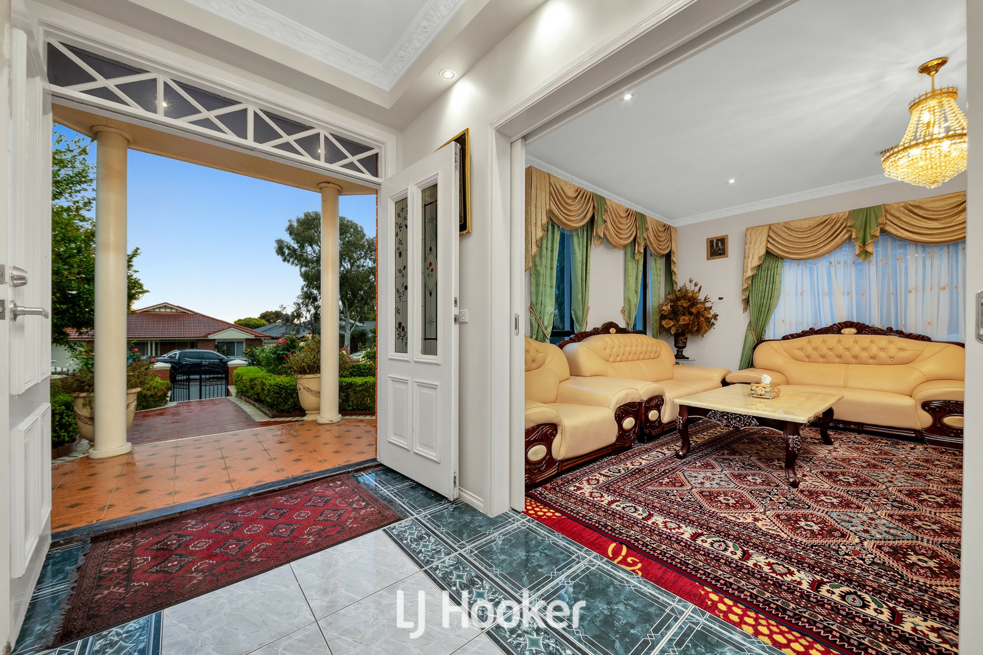 12 Longfield Way, NARRE WARREN SOUTH