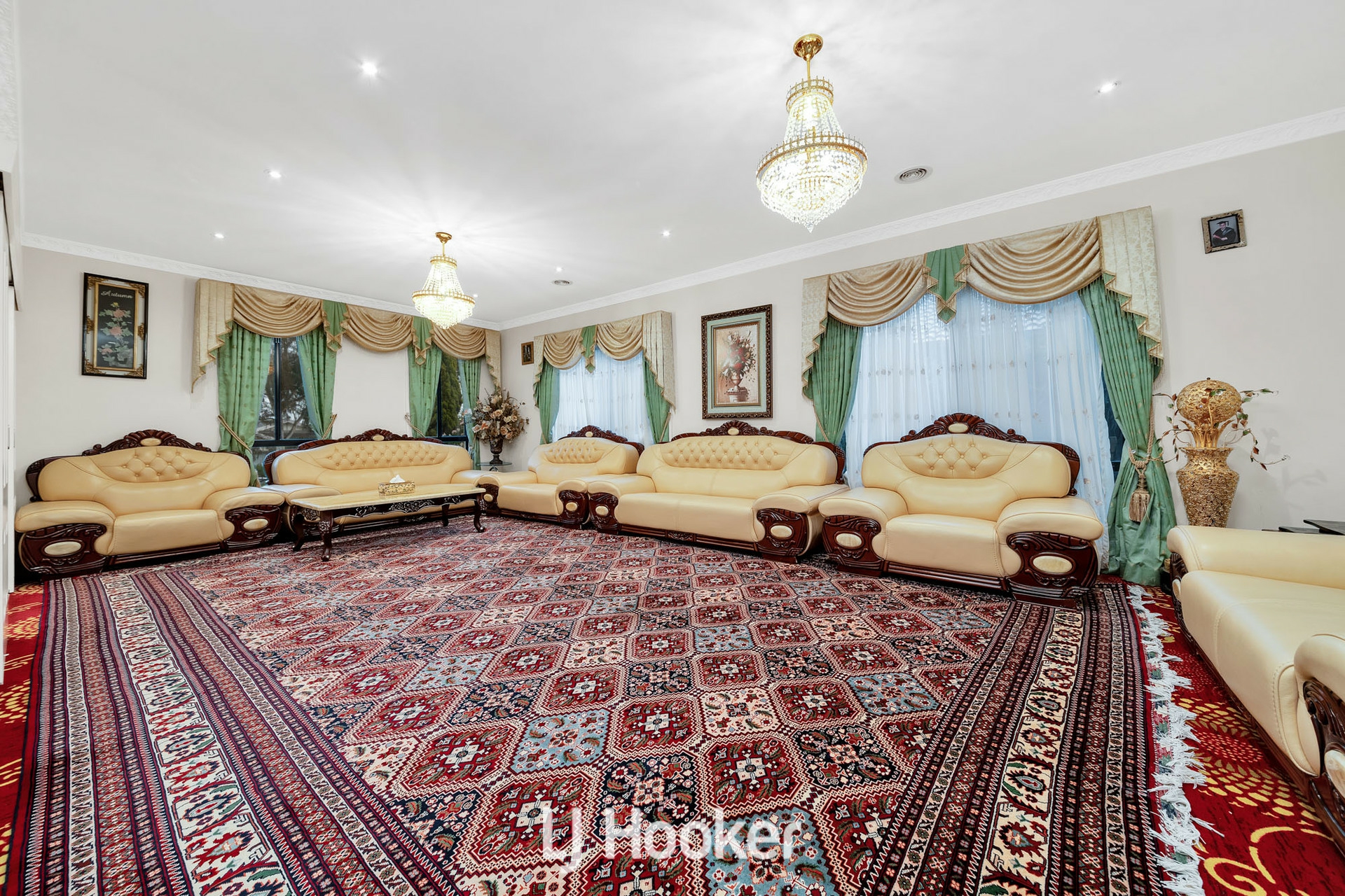 12 Longfield Way, NARRE WARREN SOUTH