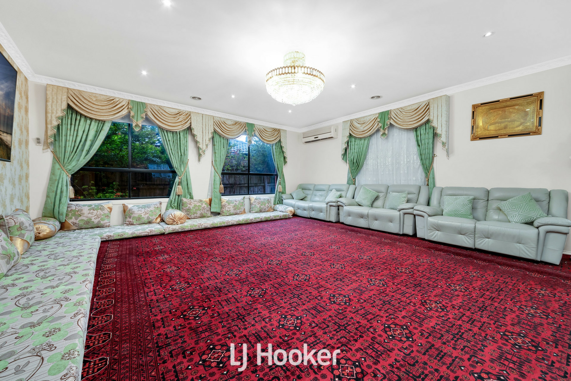 12 Longfield Way, NARRE WARREN SOUTH