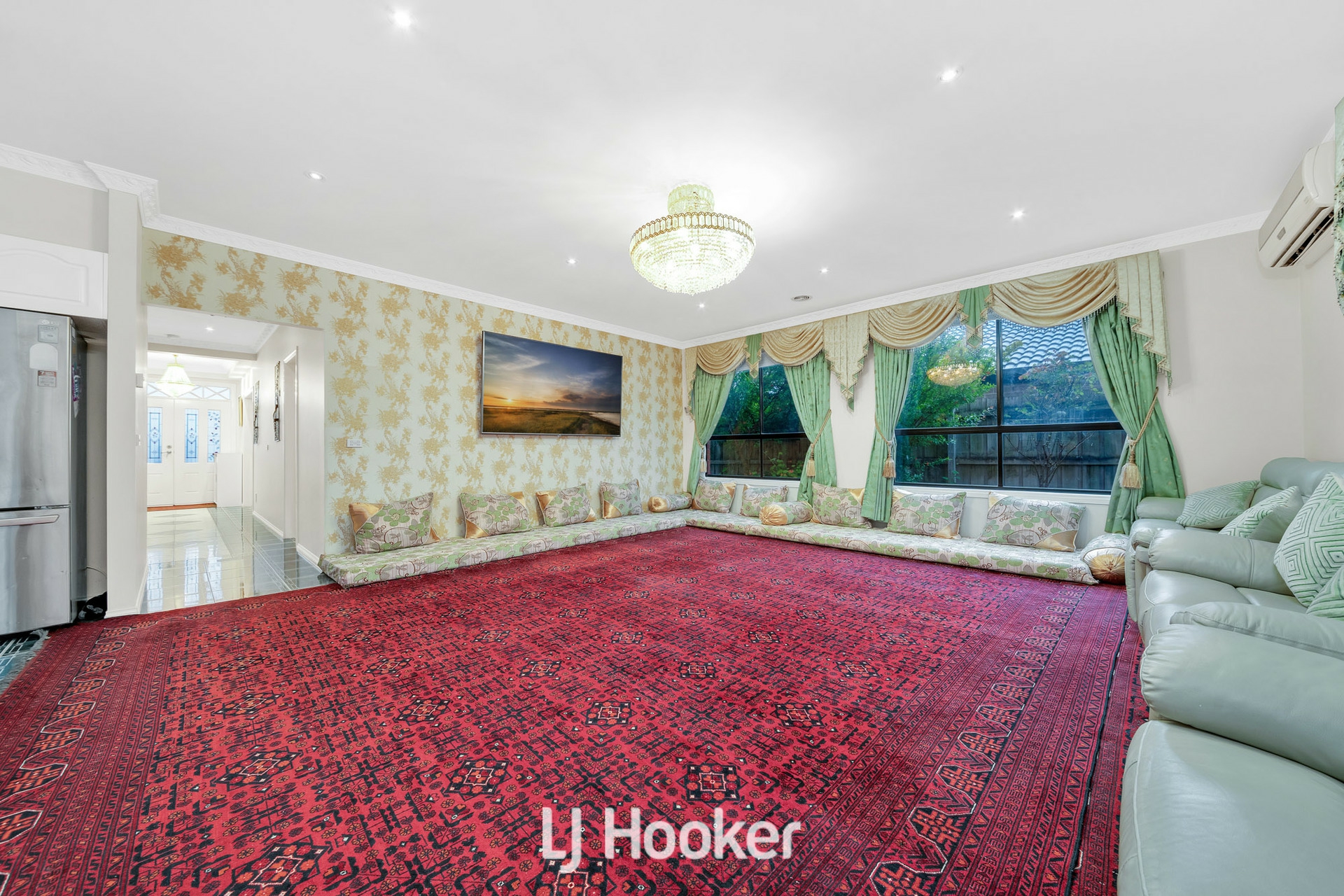12 Longfield Way, NARRE WARREN SOUTH