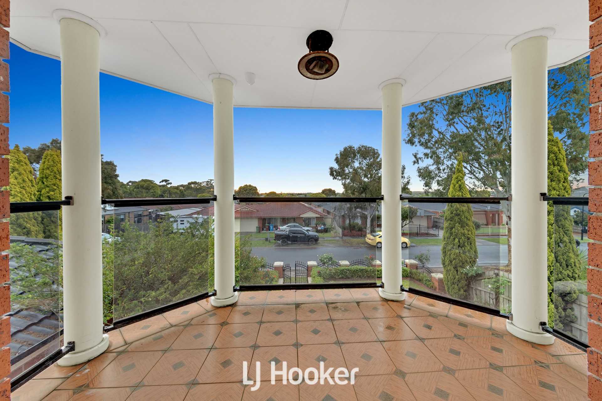 12 Longfield Way, NARRE WARREN SOUTH