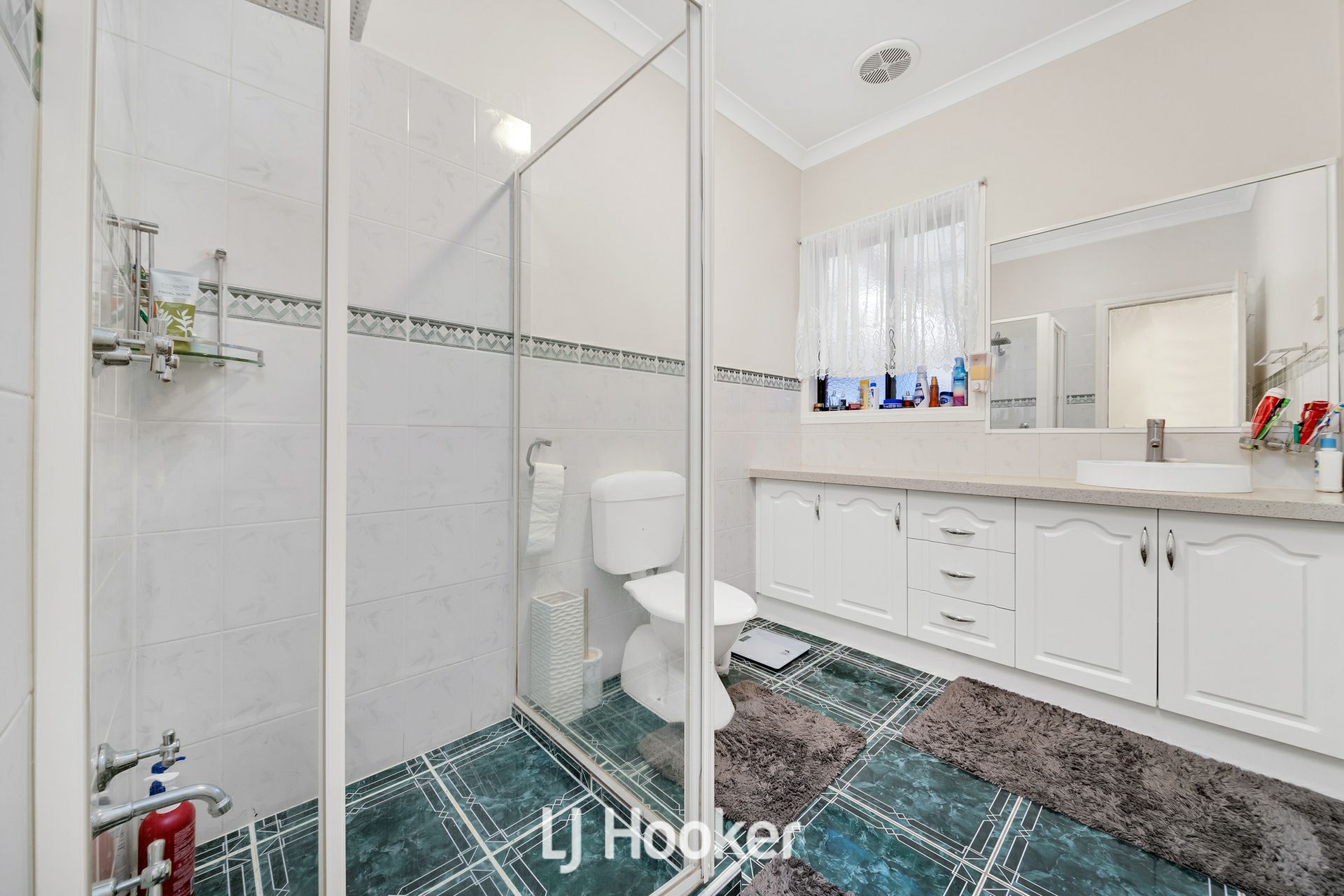 12 Longfield Way, NARRE WARREN SOUTH