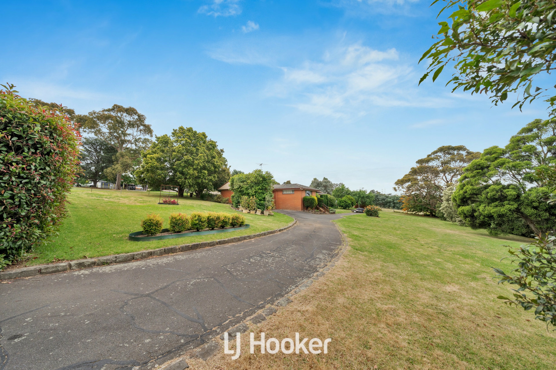 10 Fox Road, NARRE WARREN NORTH