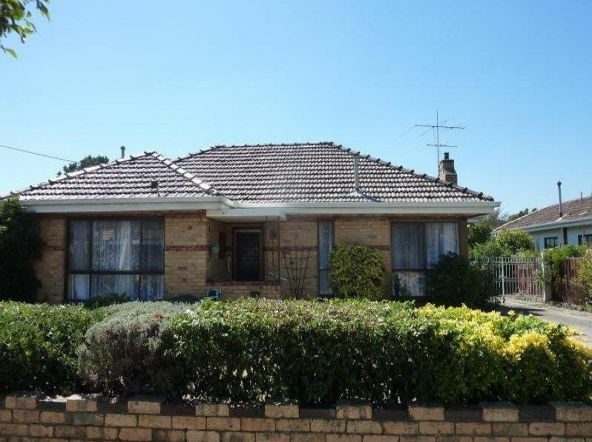 13 Chauvel Street, BENTLEIGH EAST