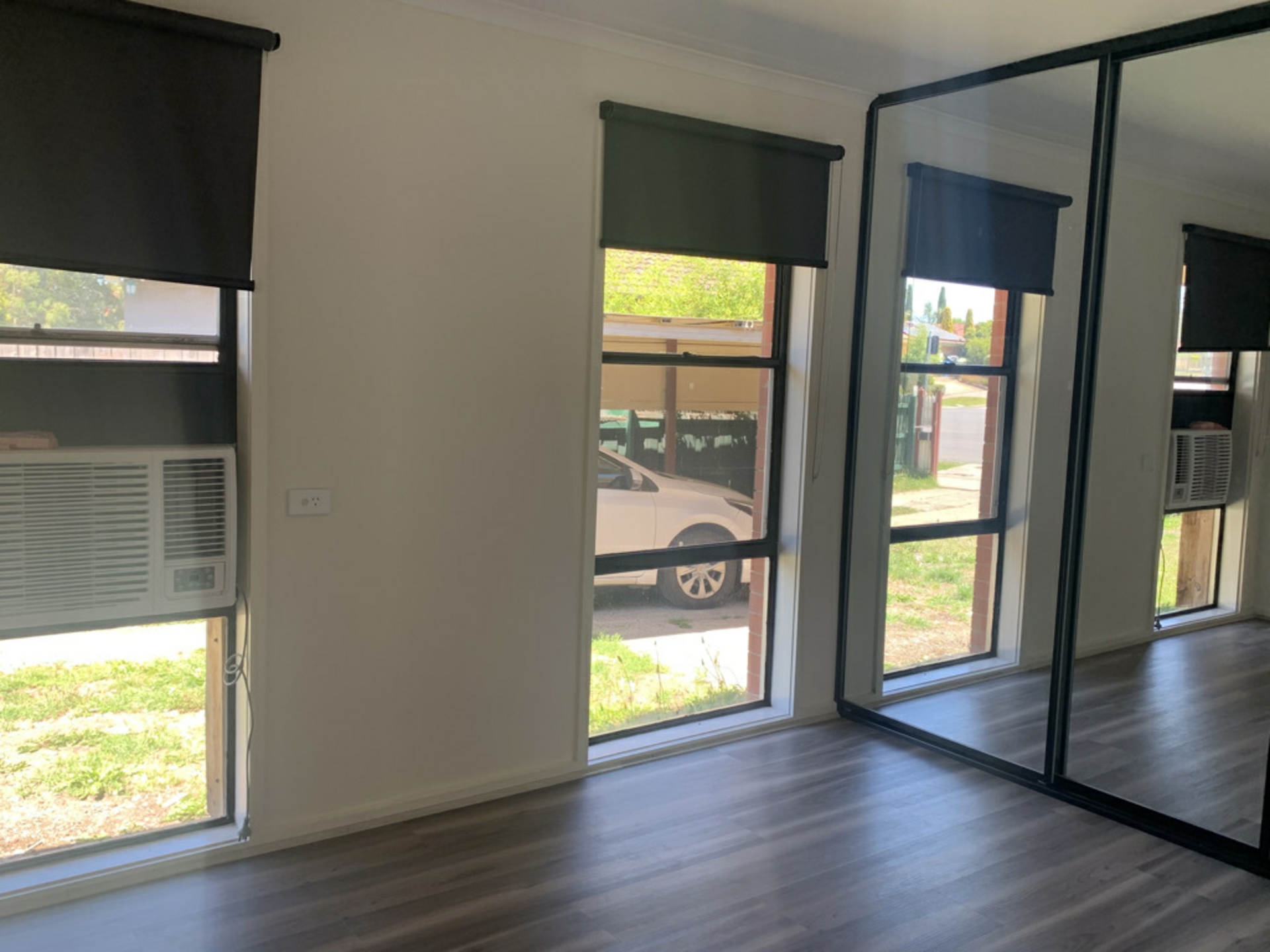 27 Hallam Road, HAMPTON PARK