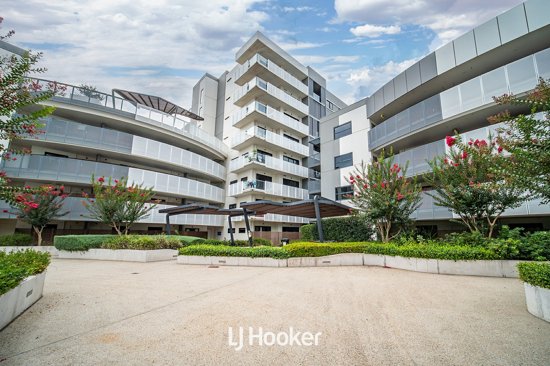 126/80 Cheltenham Road, Dandenong