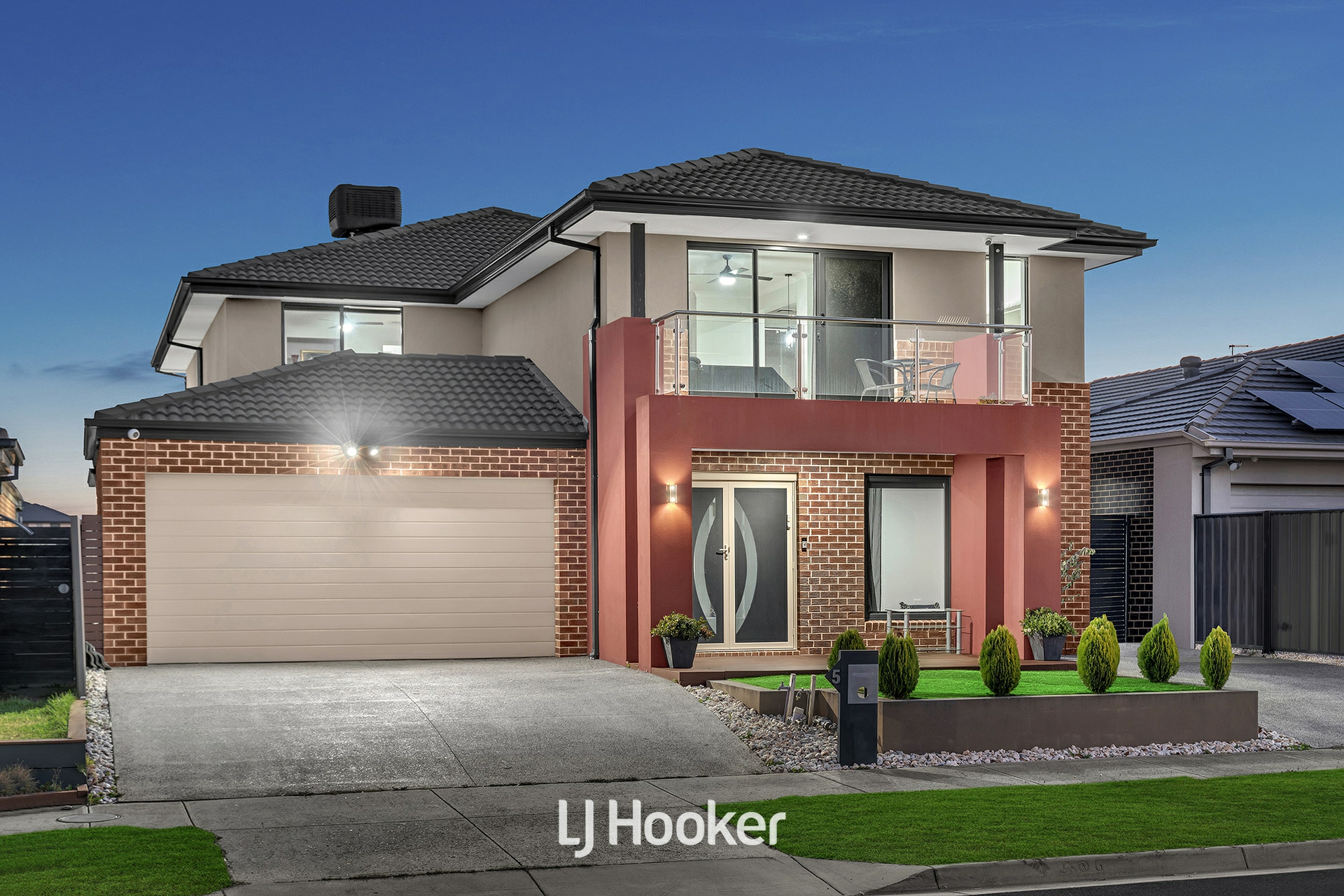 5 Tinnadice Road, Cranbourne East