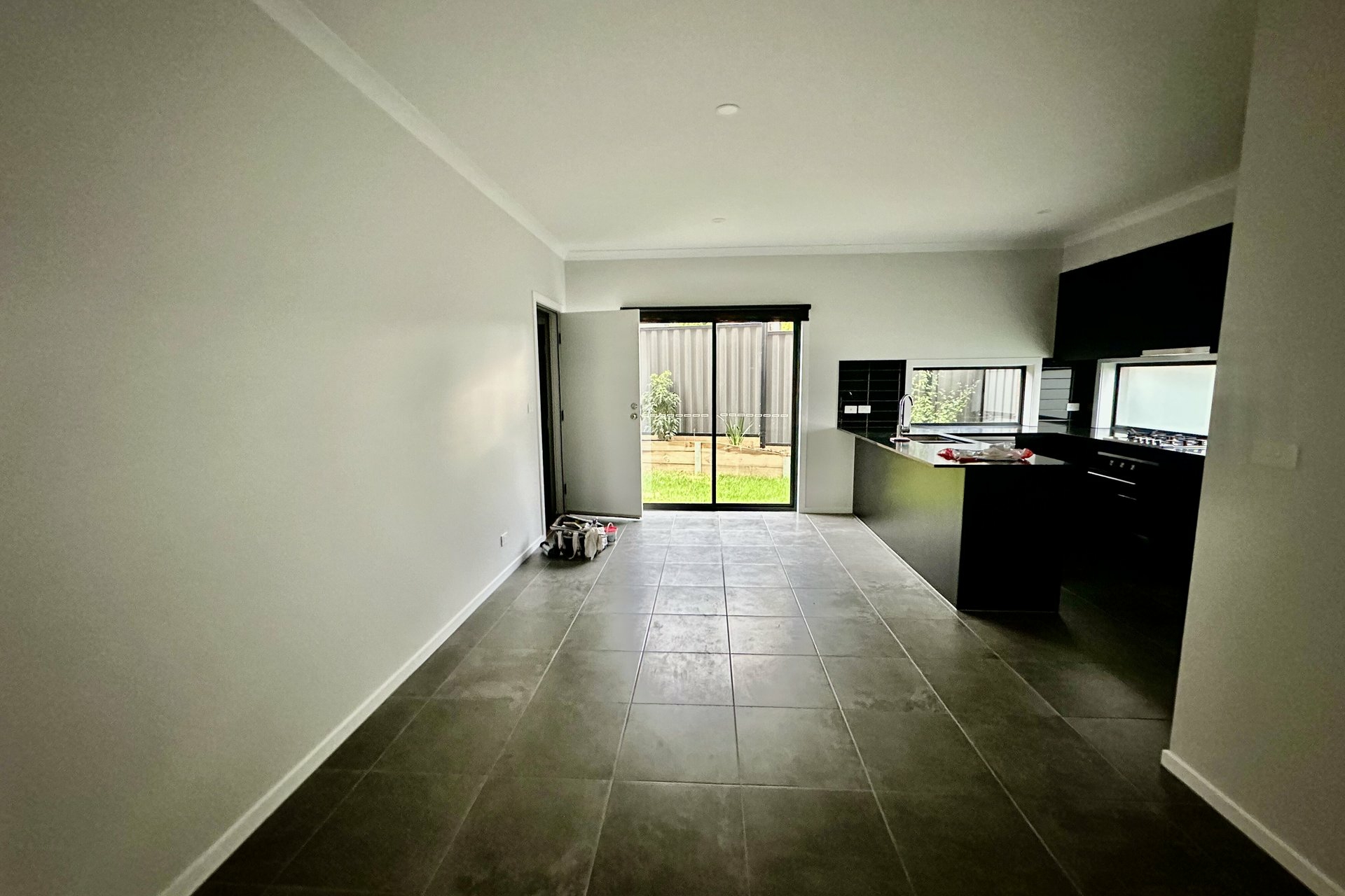 1/98 Paperbark Street, DOVETON