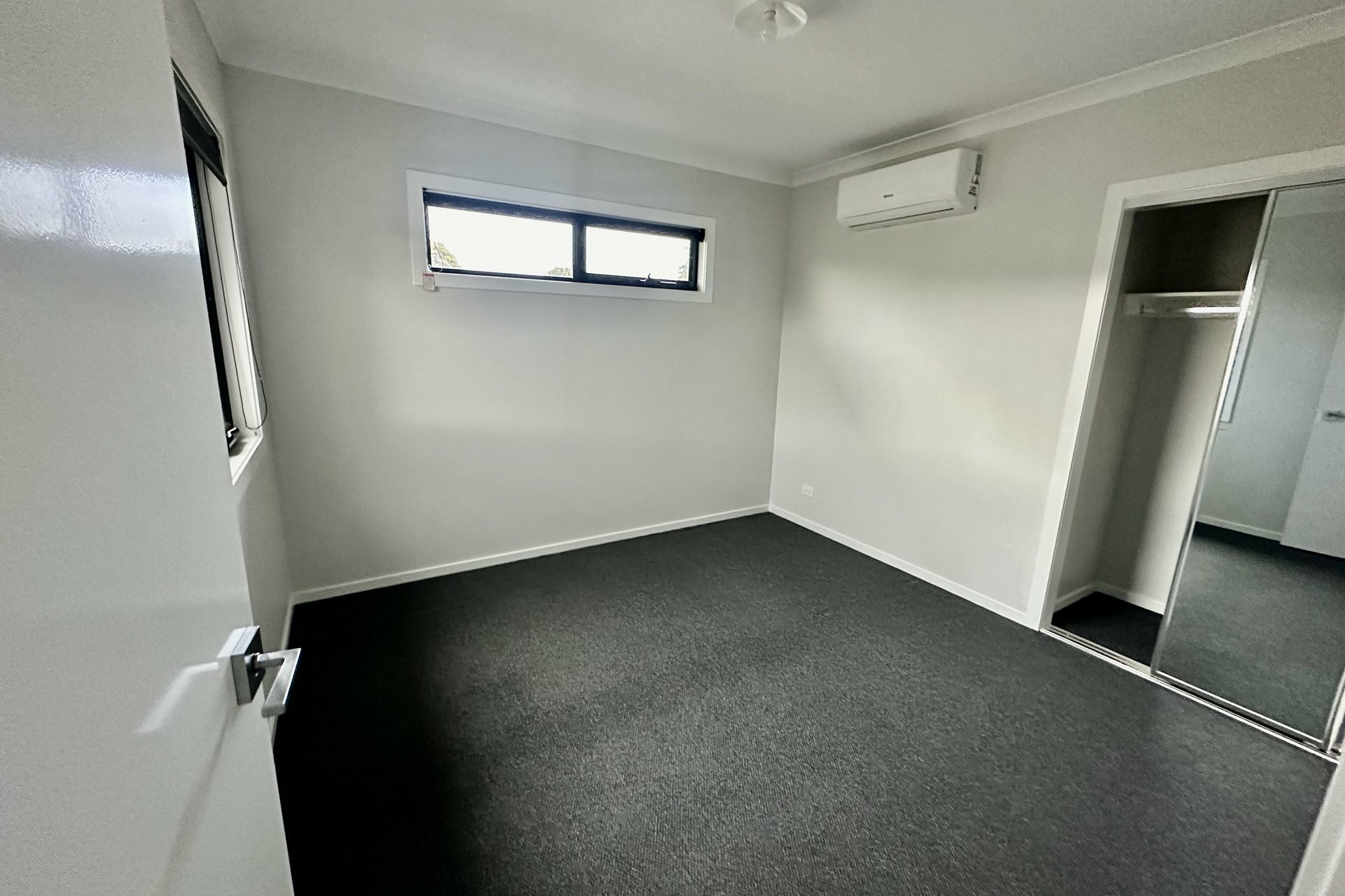 1/98 Paperbark Street, DOVETON