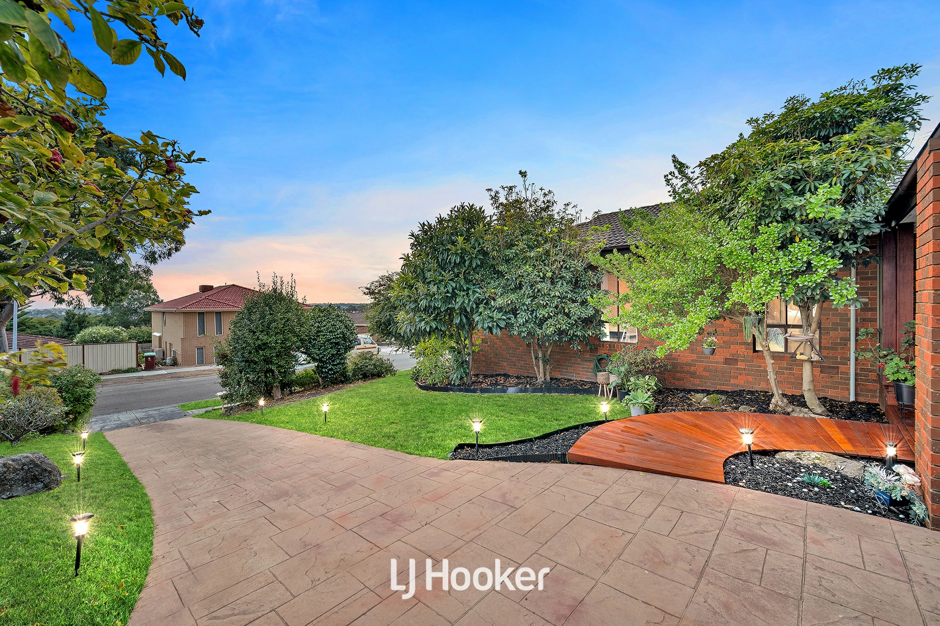 10 Ramsay Court, ENDEAVOUR HILLS