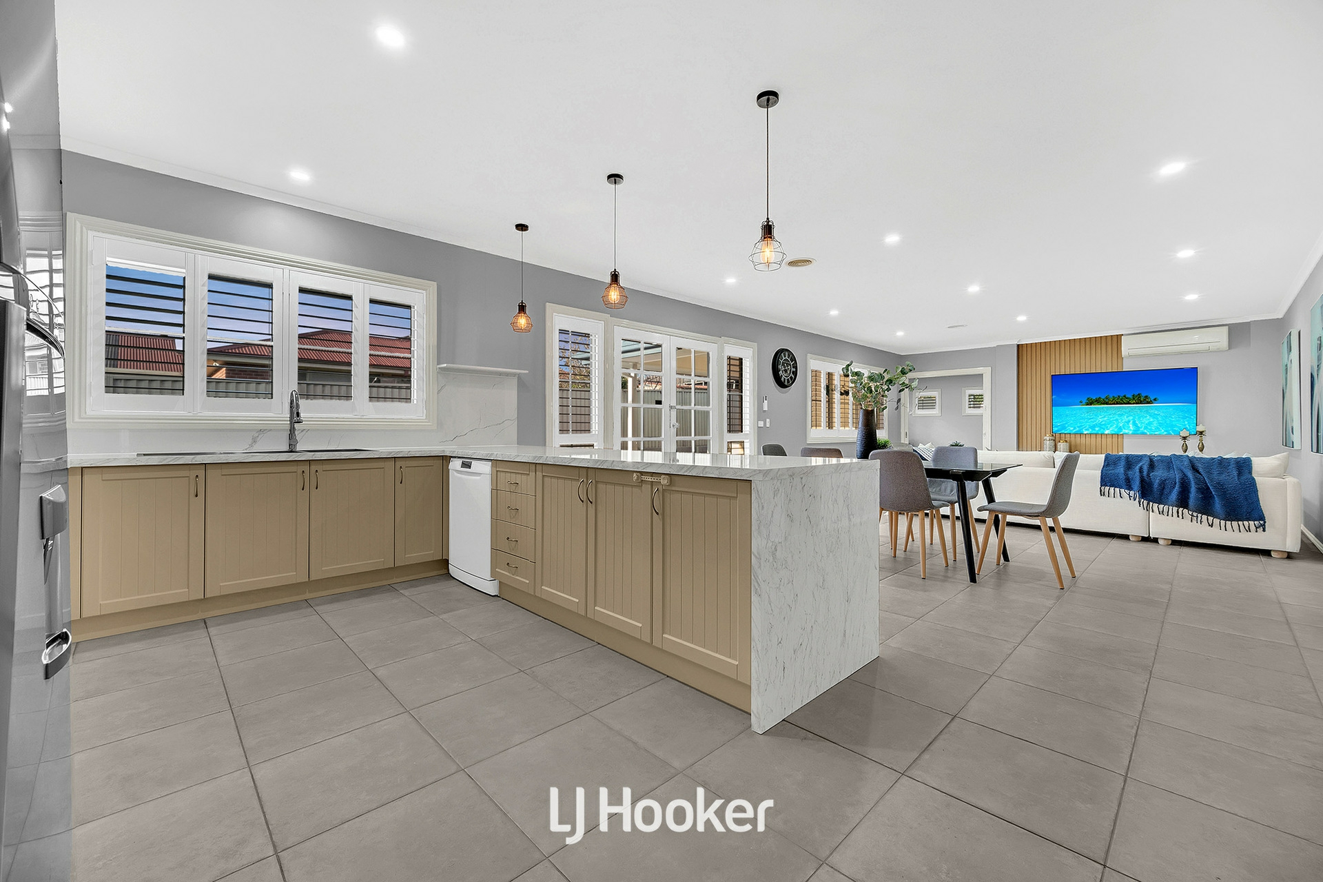68 Scotsdale Drive, CRANBOURNE EAST