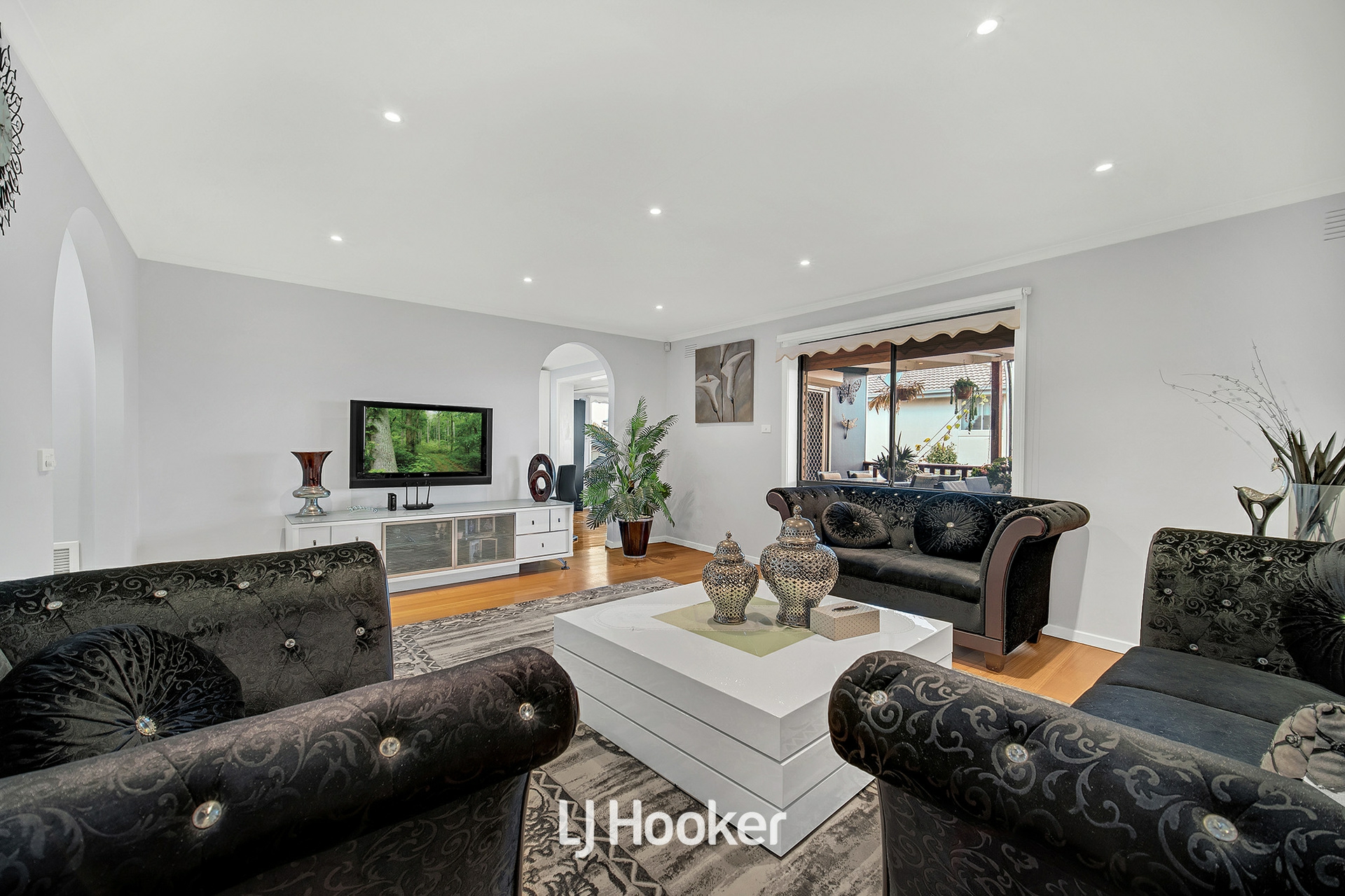 40 John Edgcumbe Way, ENDEAVOUR HILLS