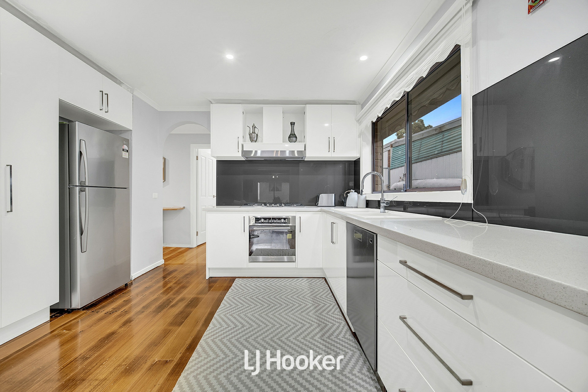 40 John Edgcumbe Way, ENDEAVOUR HILLS