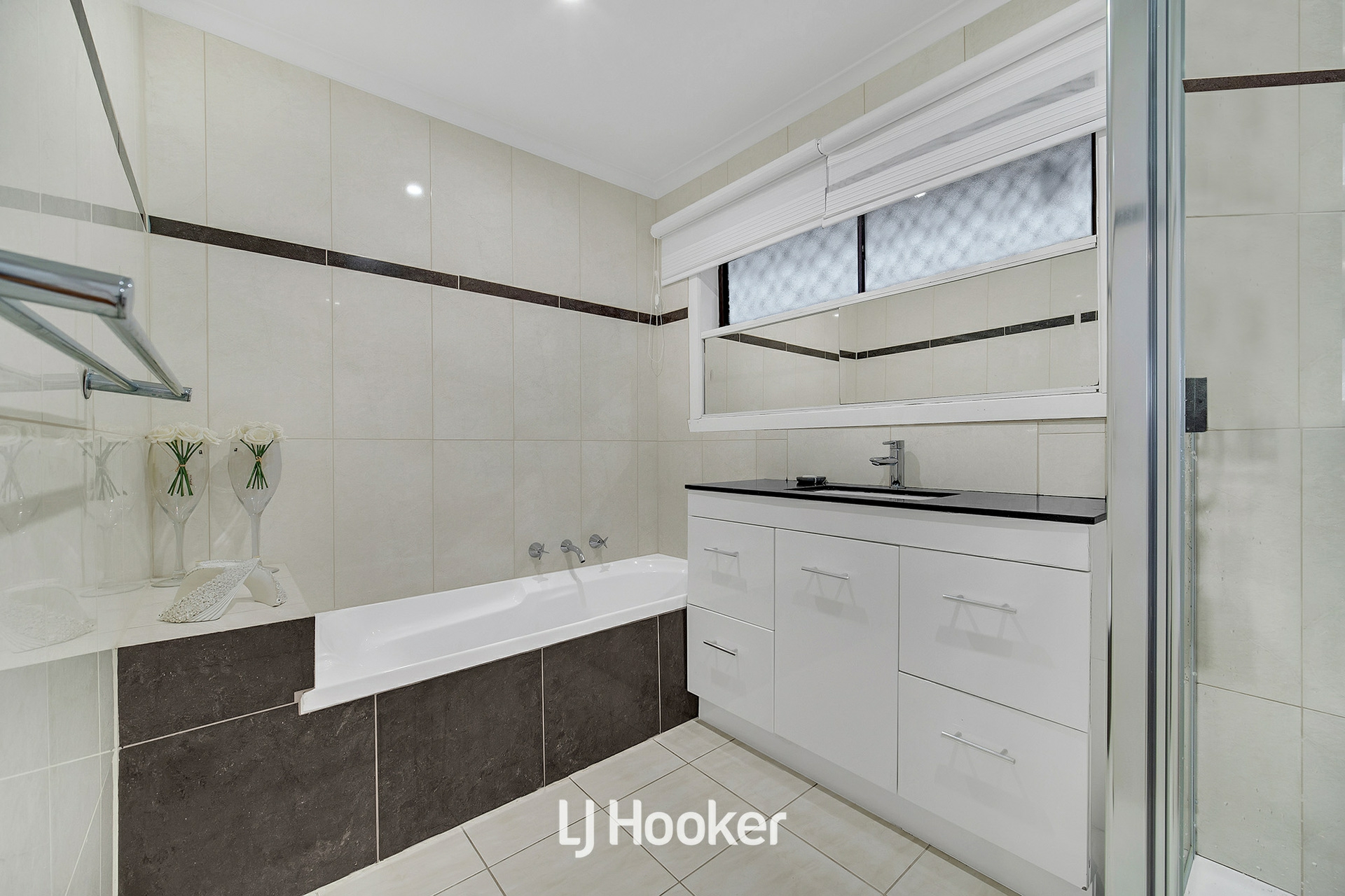 40 John Edgcumbe Way, ENDEAVOUR HILLS