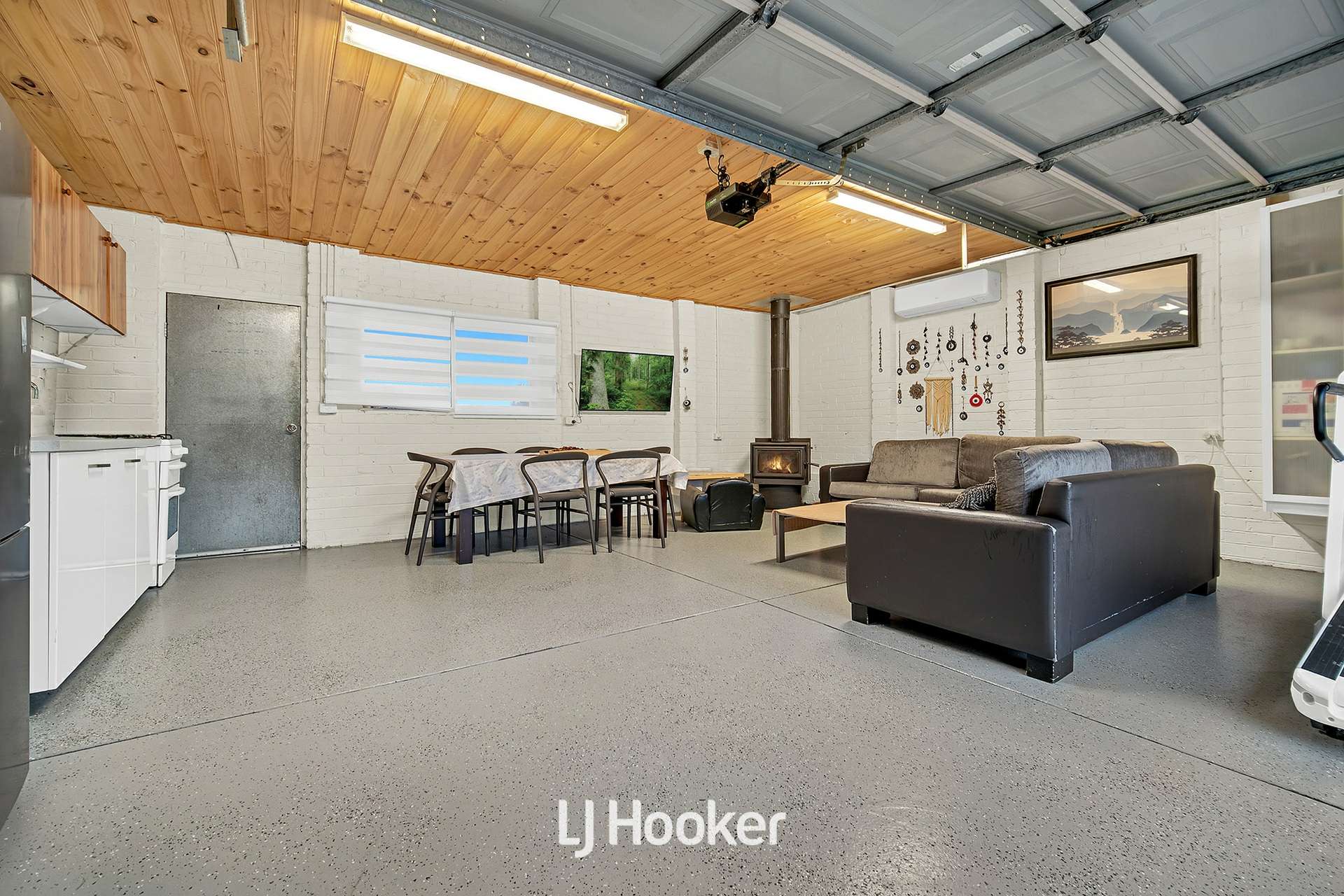 40 John Edgcumbe Way, ENDEAVOUR HILLS