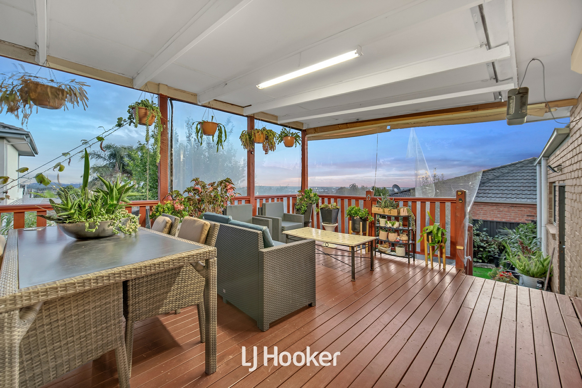 40 John Edgcumbe Way, ENDEAVOUR HILLS