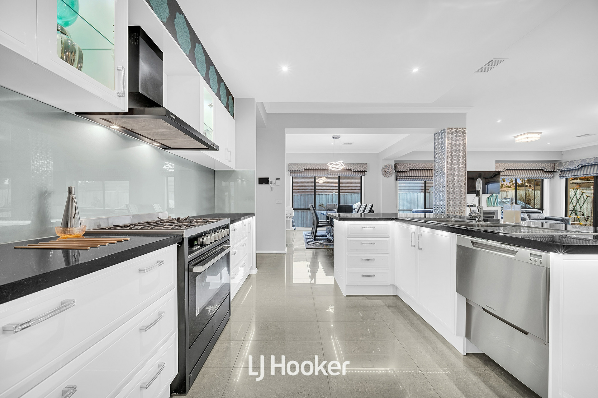 21 Avenview Drive, NARRE WARREN NORTH