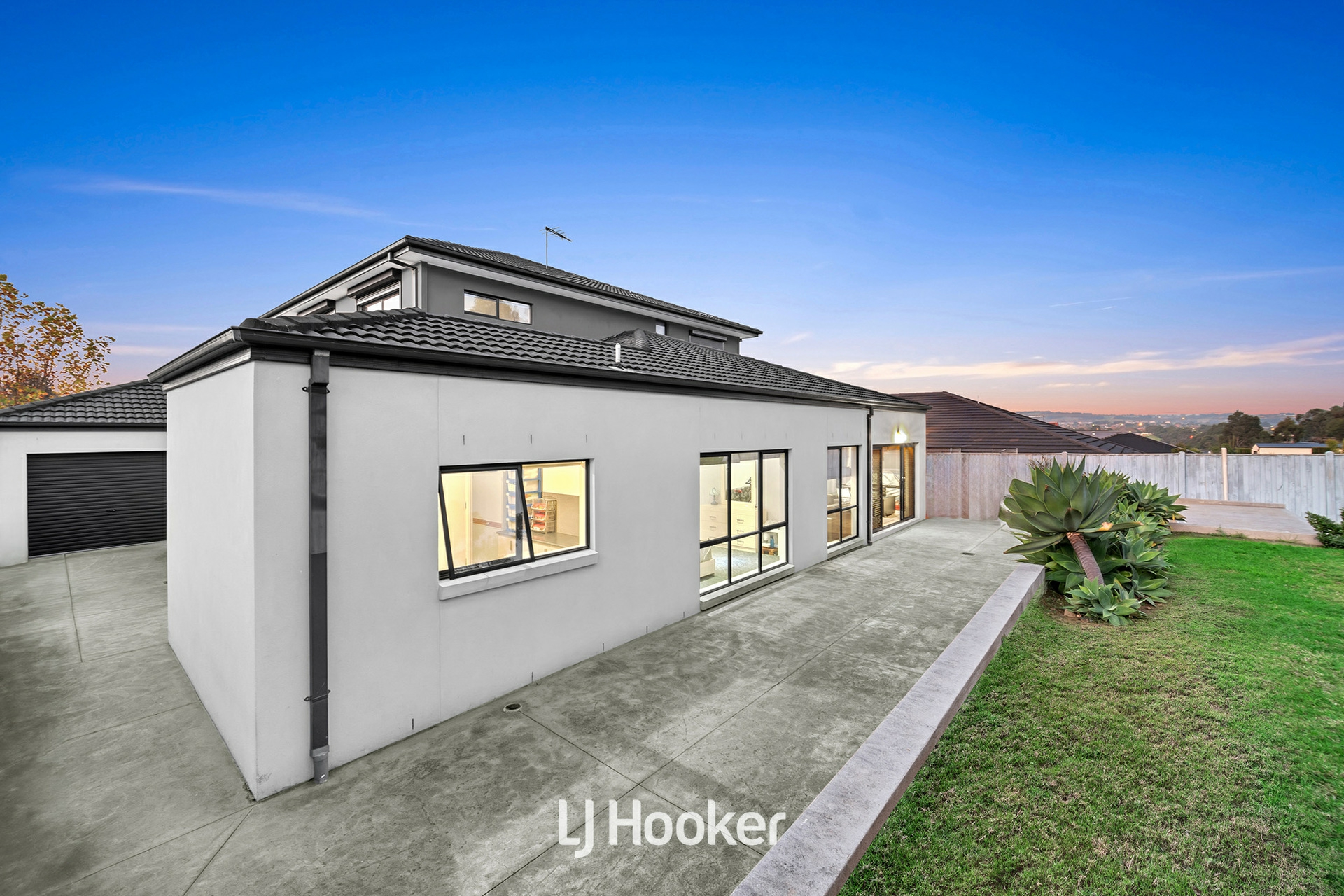 21 Avenview Drive, NARRE WARREN NORTH