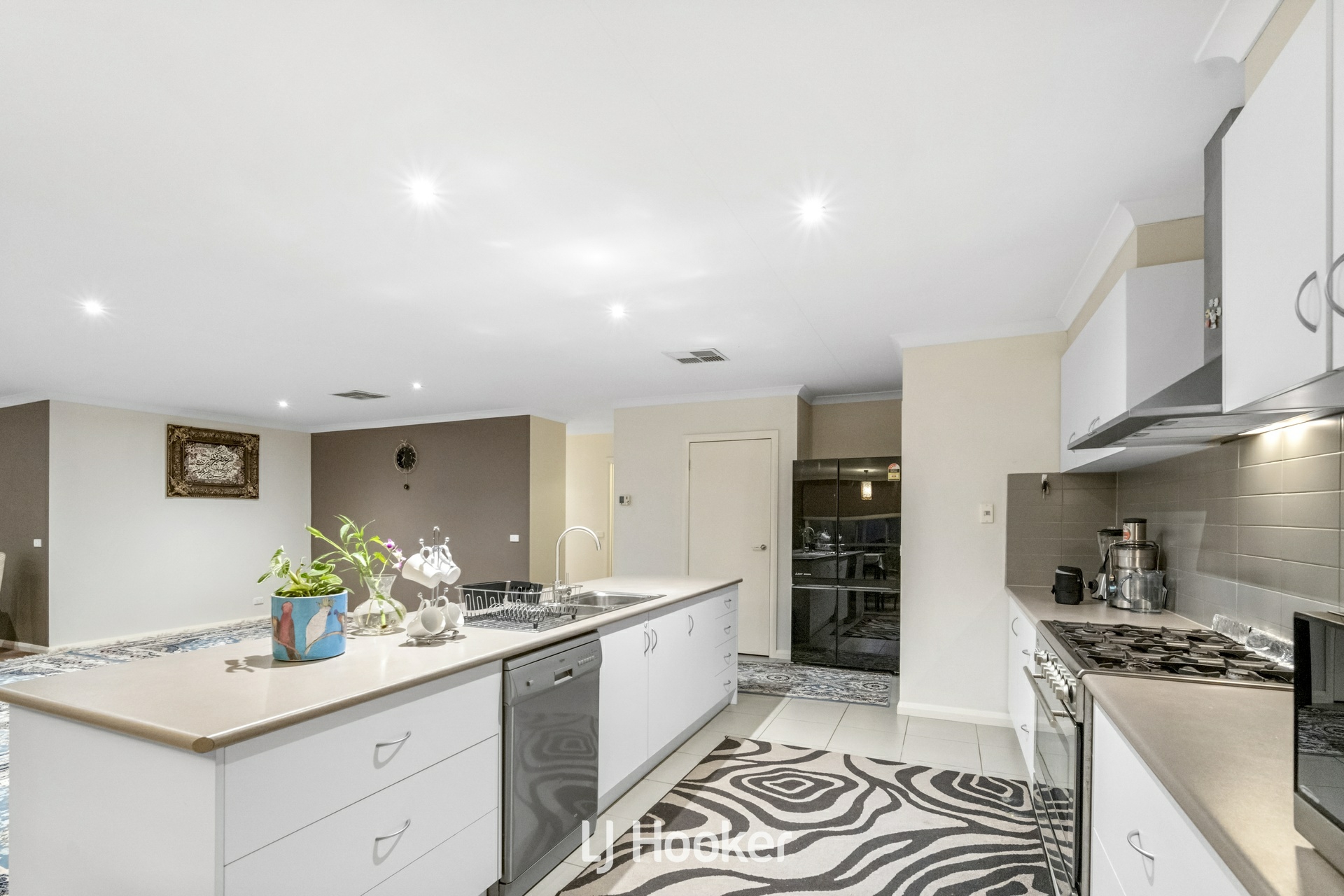 4 Ferndown Drive, CRANBOURNE