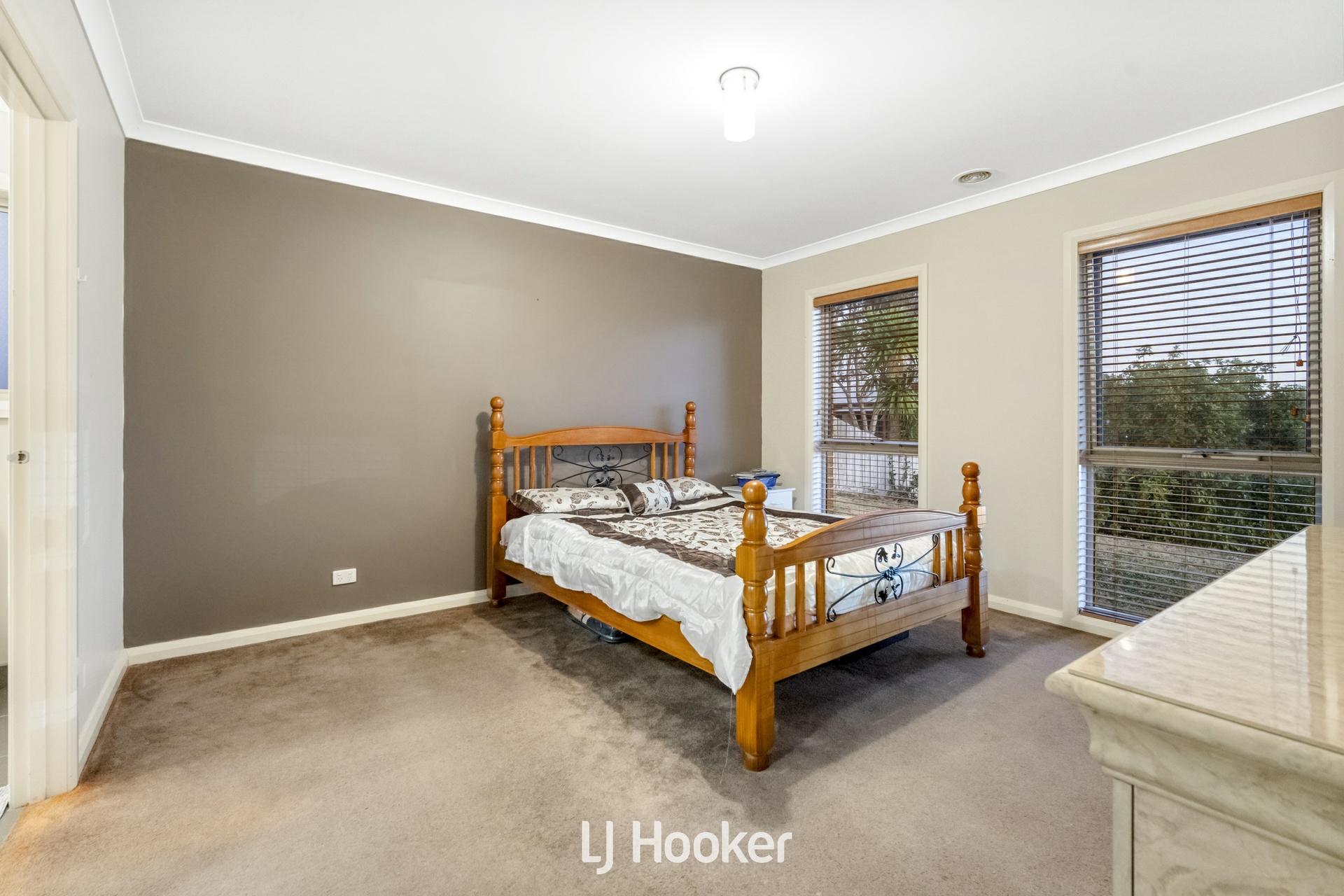 4 Ferndown Drive, CRANBOURNE