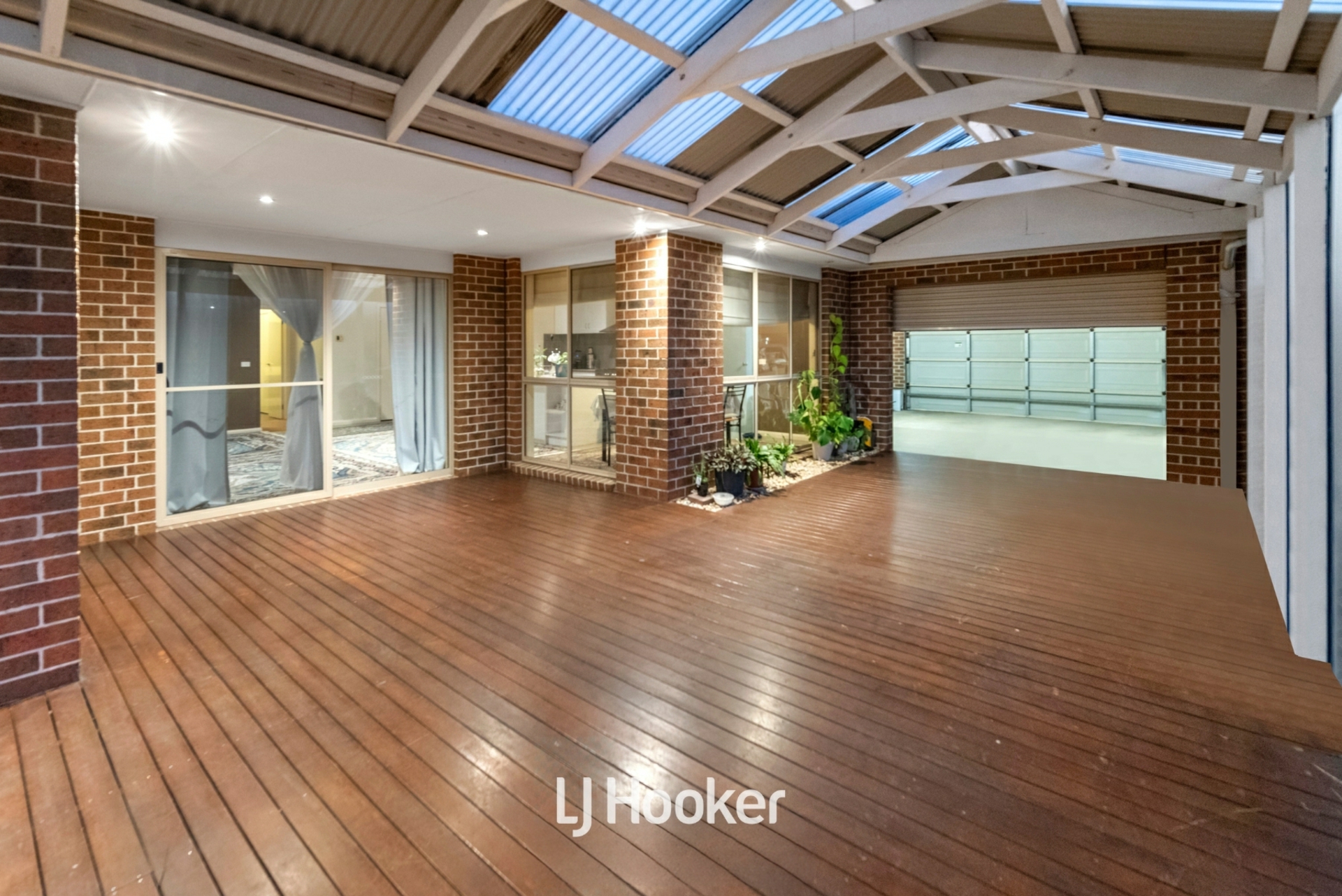4 Ferndown Drive, CRANBOURNE