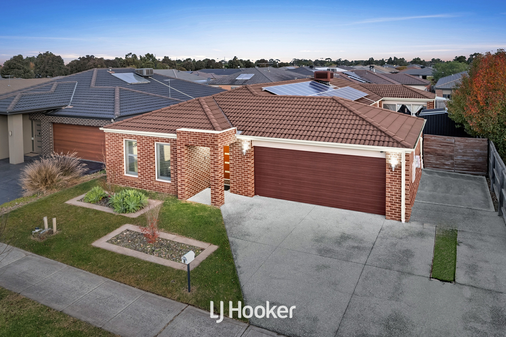 7 Currawong Crescent Pakenham VIC House for Sale LJ Hooker