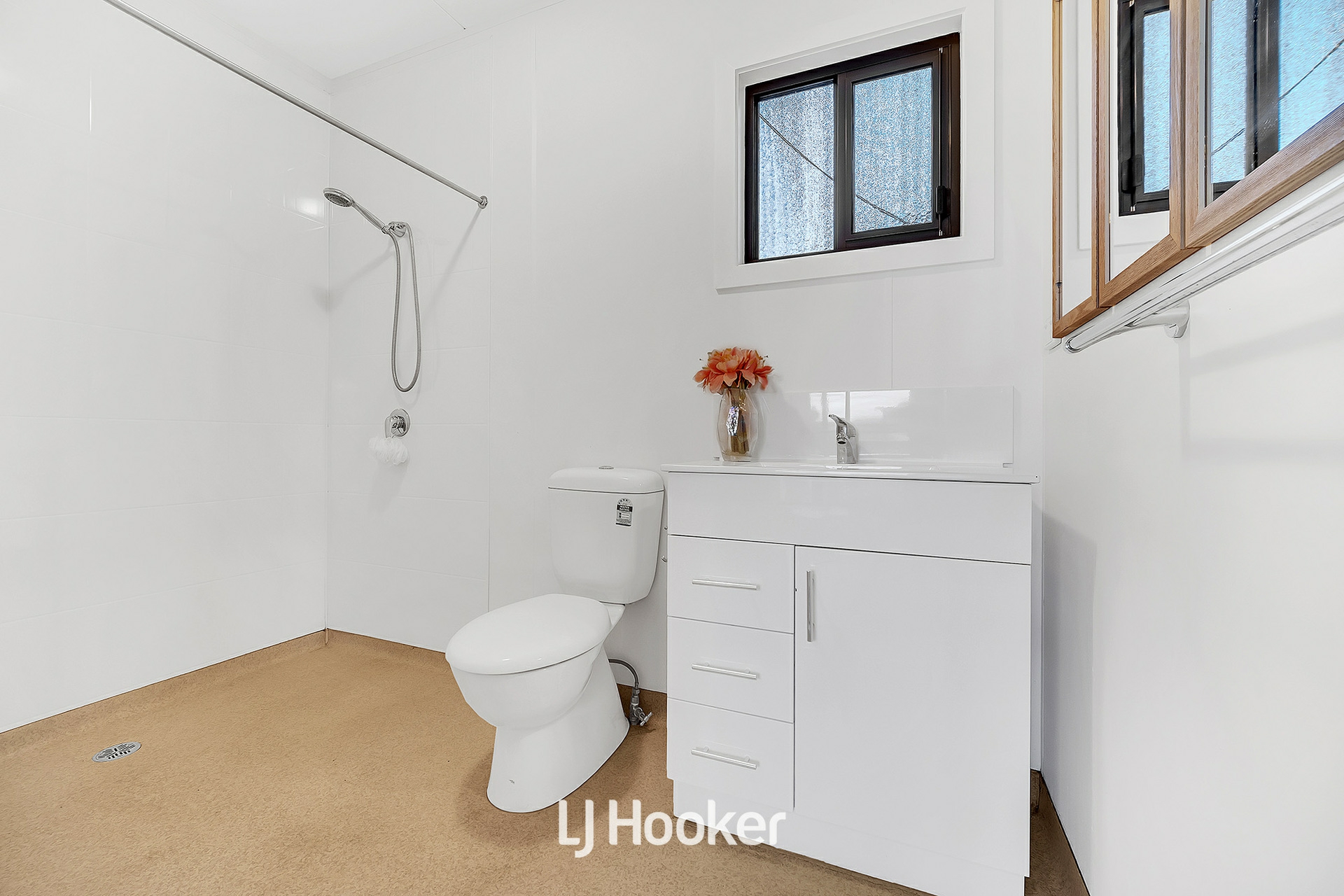 28 Outlook Drive, DANDENONG NORTH