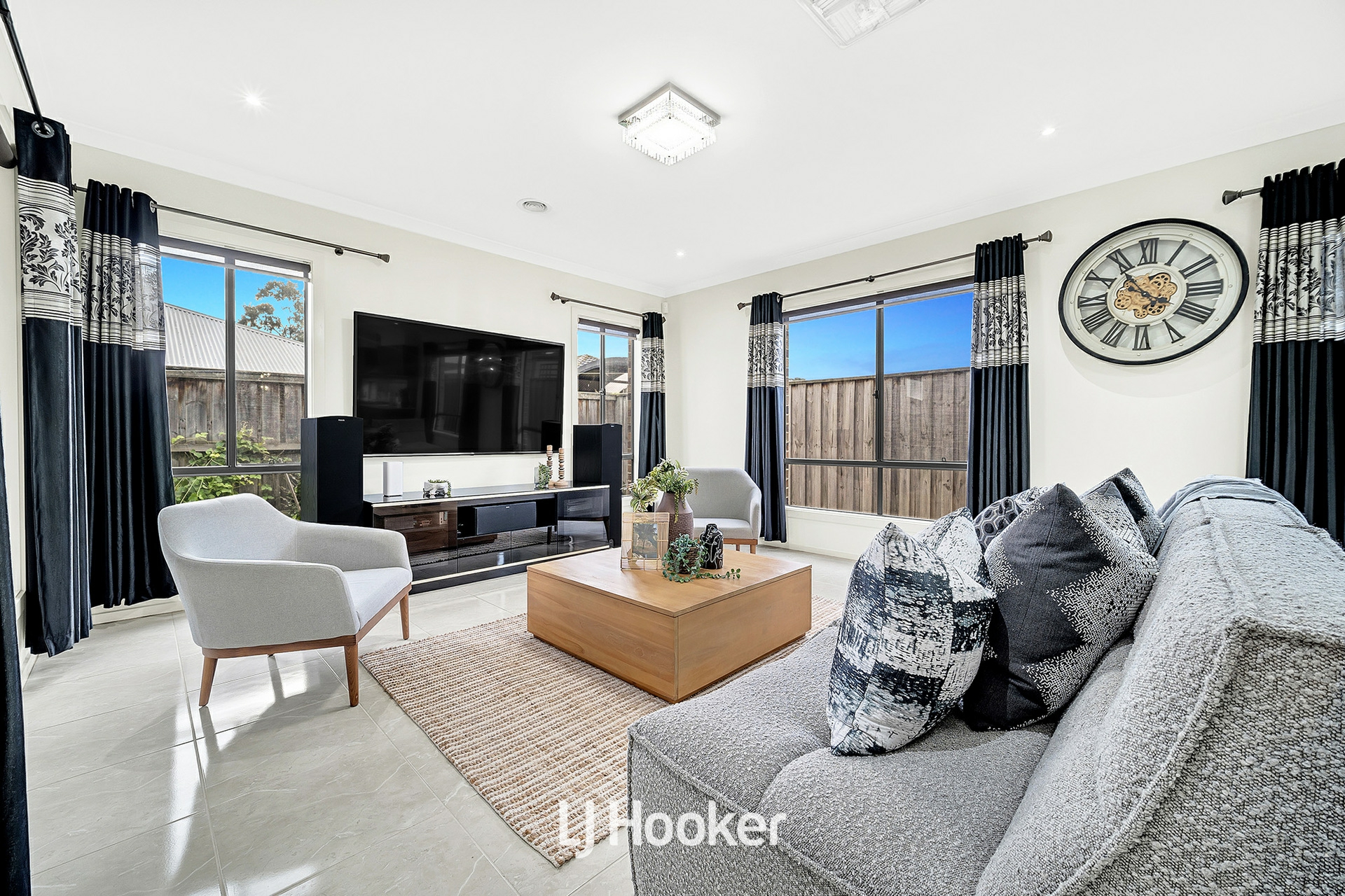 9 Barwon Street, CLYDE NORTH