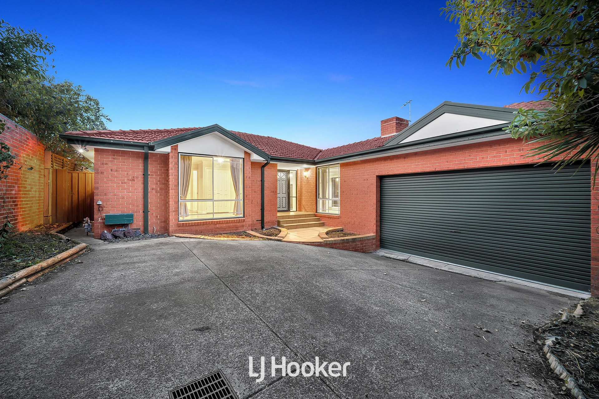 2/89 Clow Street, DANDENONG