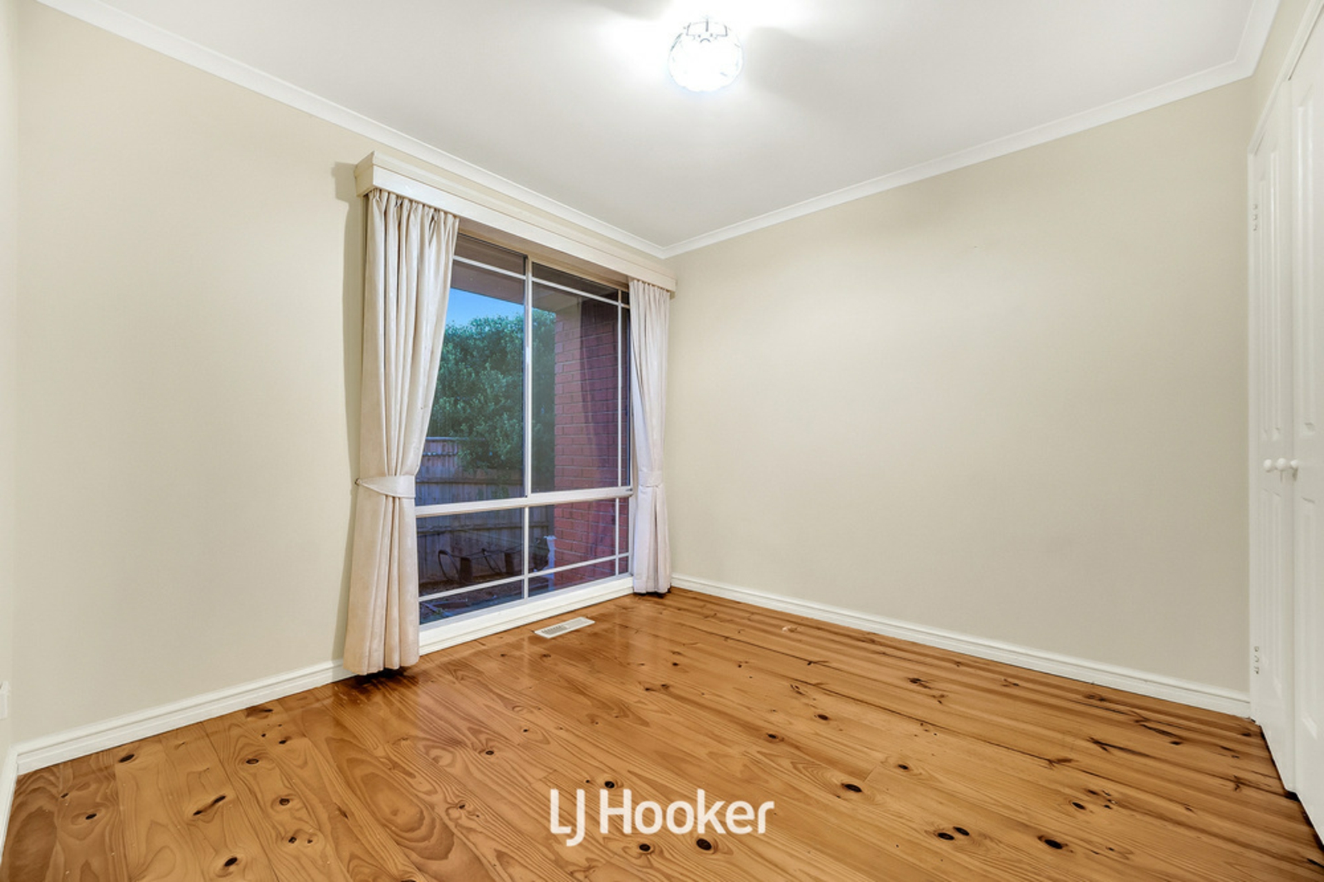 2/89 Clow Street, DANDENONG