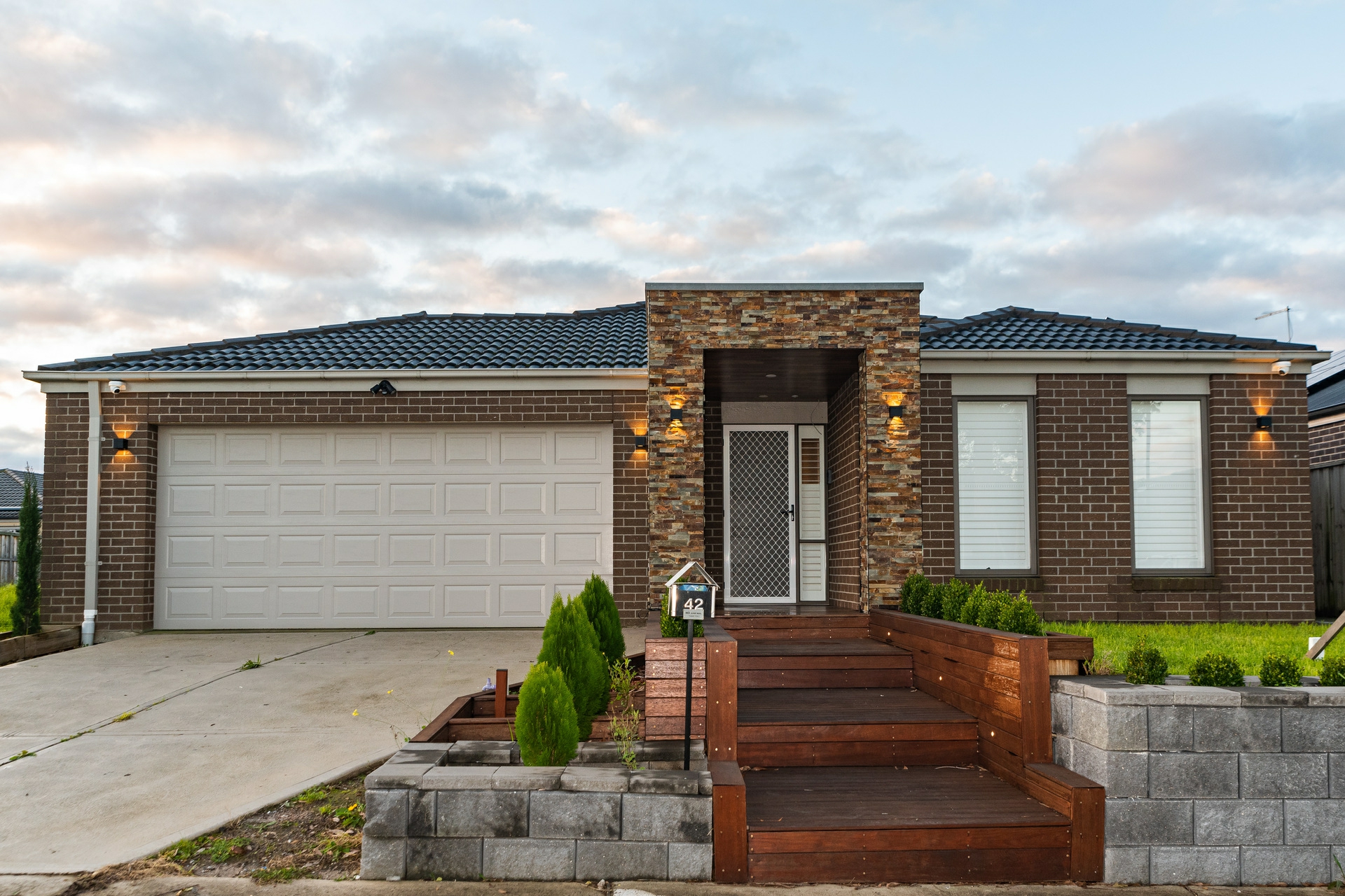 42 Alarah Boulevard, CRANBOURNE WEST