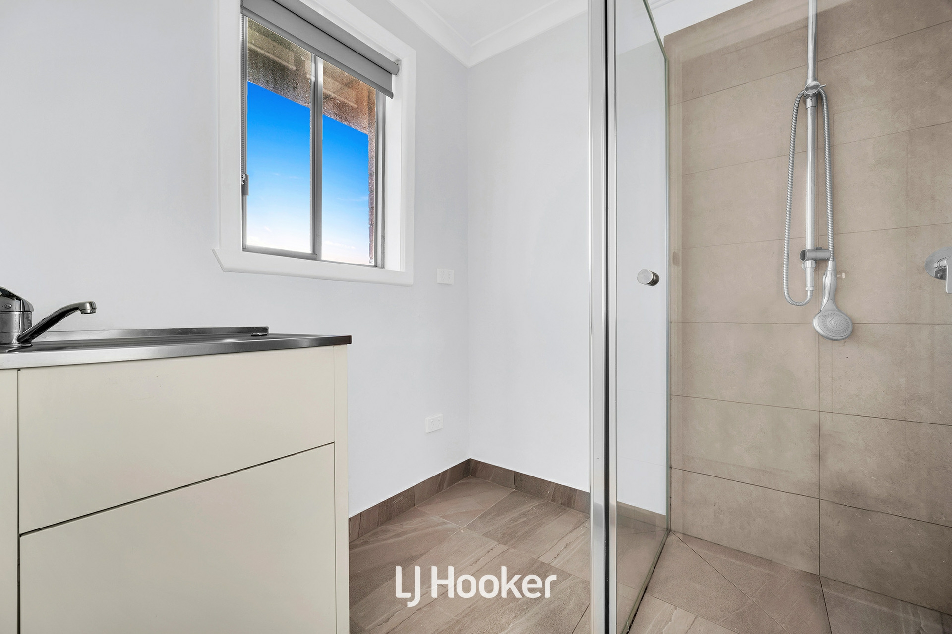 57 Charles Avenue, HALLAM