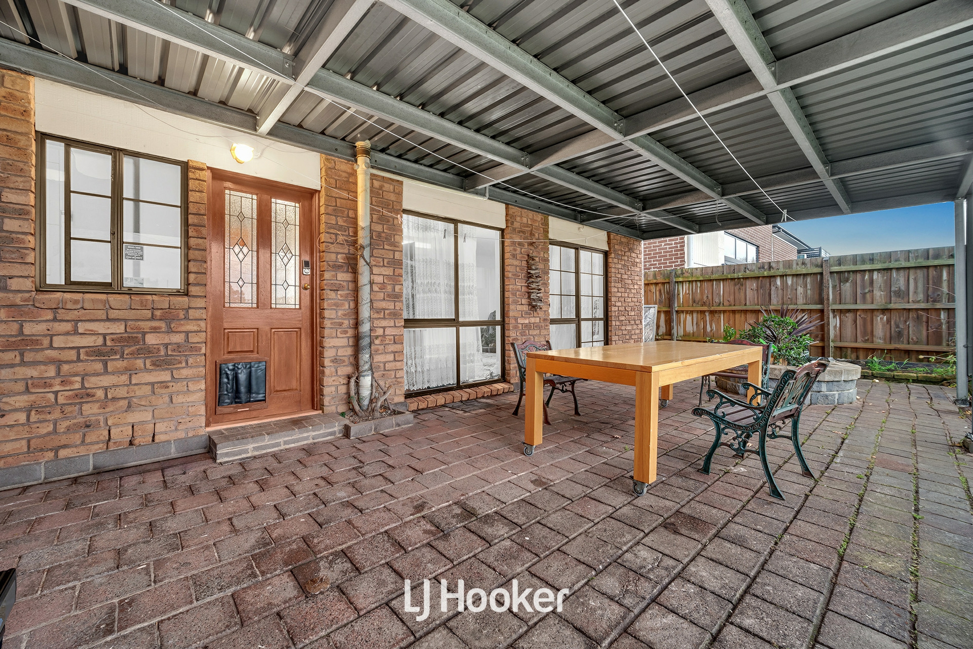 10 Grandview Avenue, DANDENONG