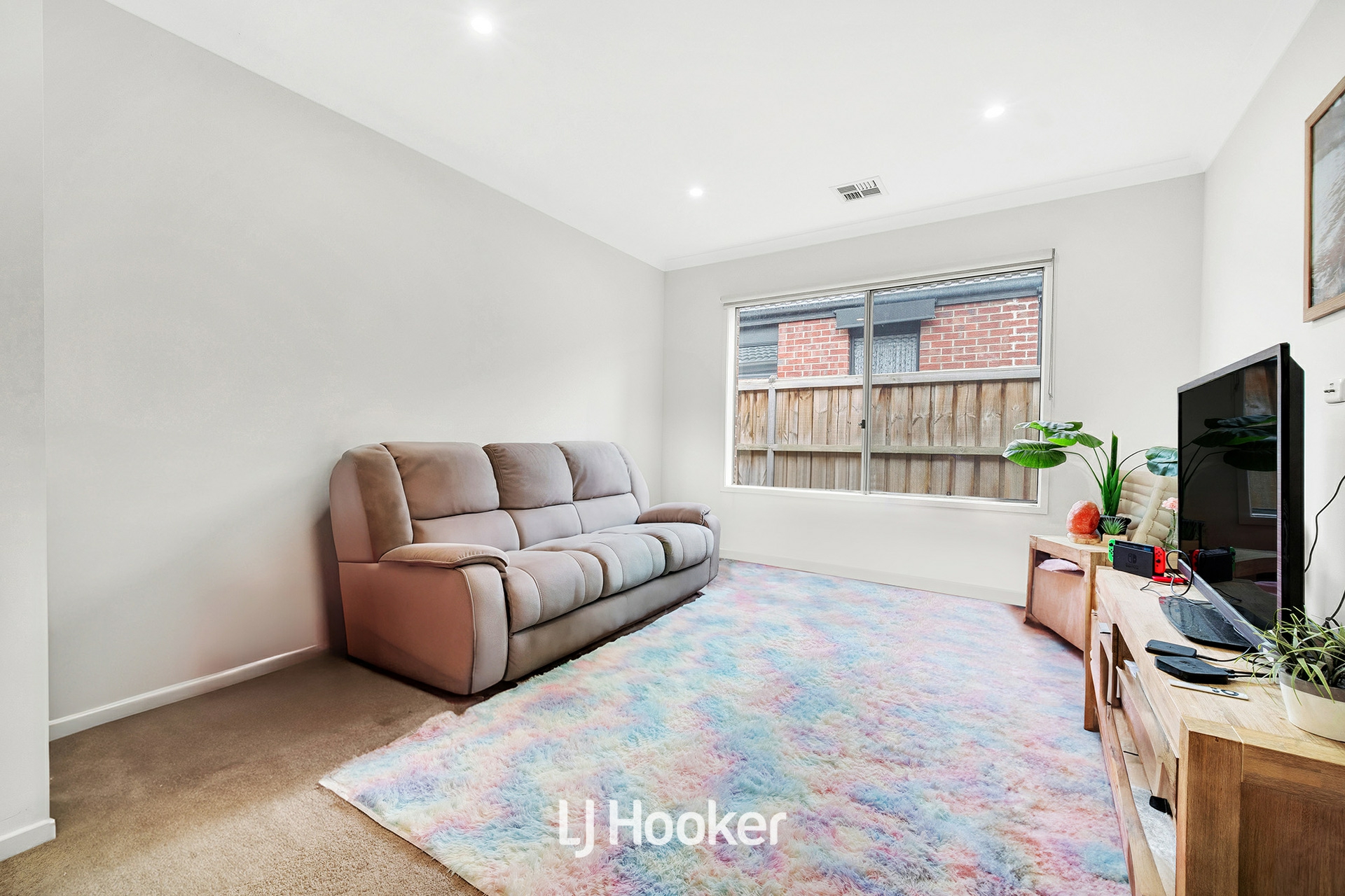 11 Barrier Parade, CLYDE NORTH