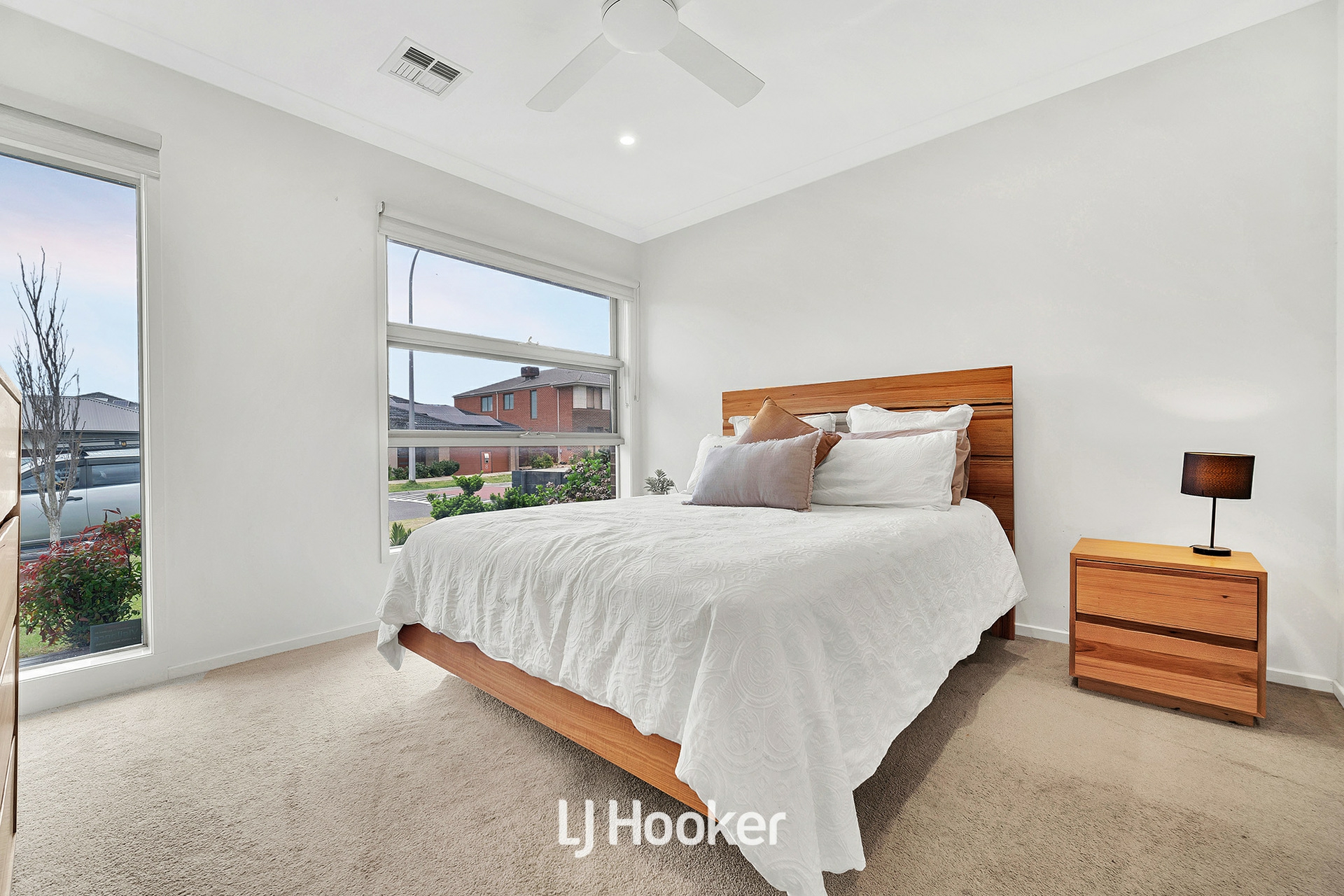 11 Barrier Parade, CLYDE NORTH