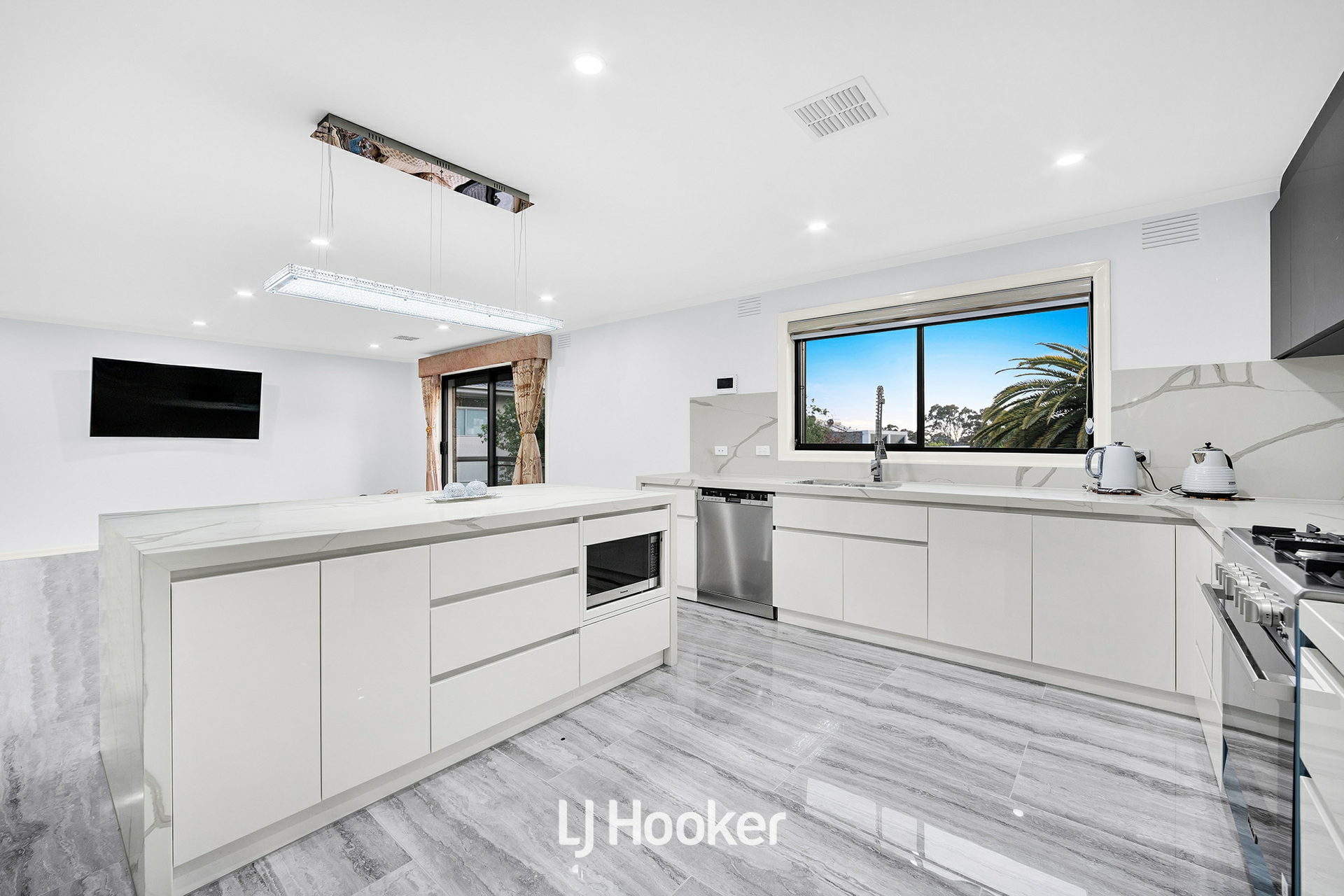 68 Langhorne Street, DANDENONG