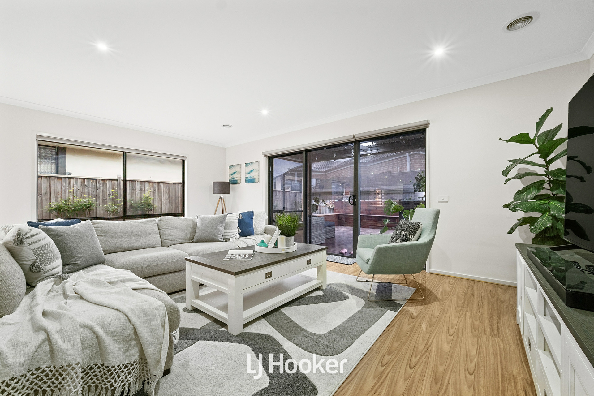 6 Freshfields Drive, CRANBOURNE NORTH