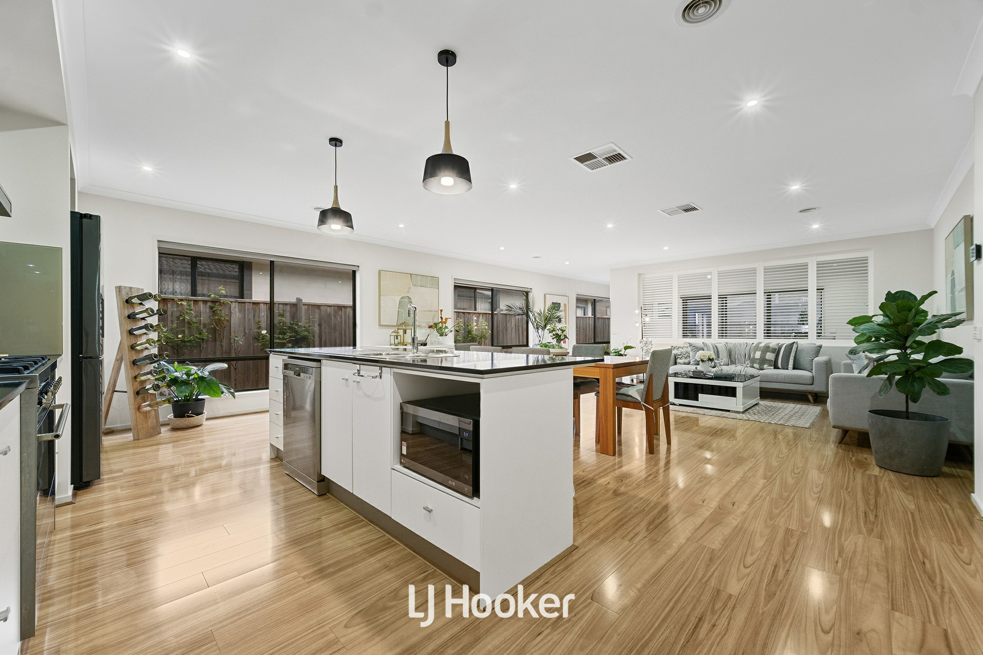 6 Freshfields Drive, CRANBOURNE NORTH