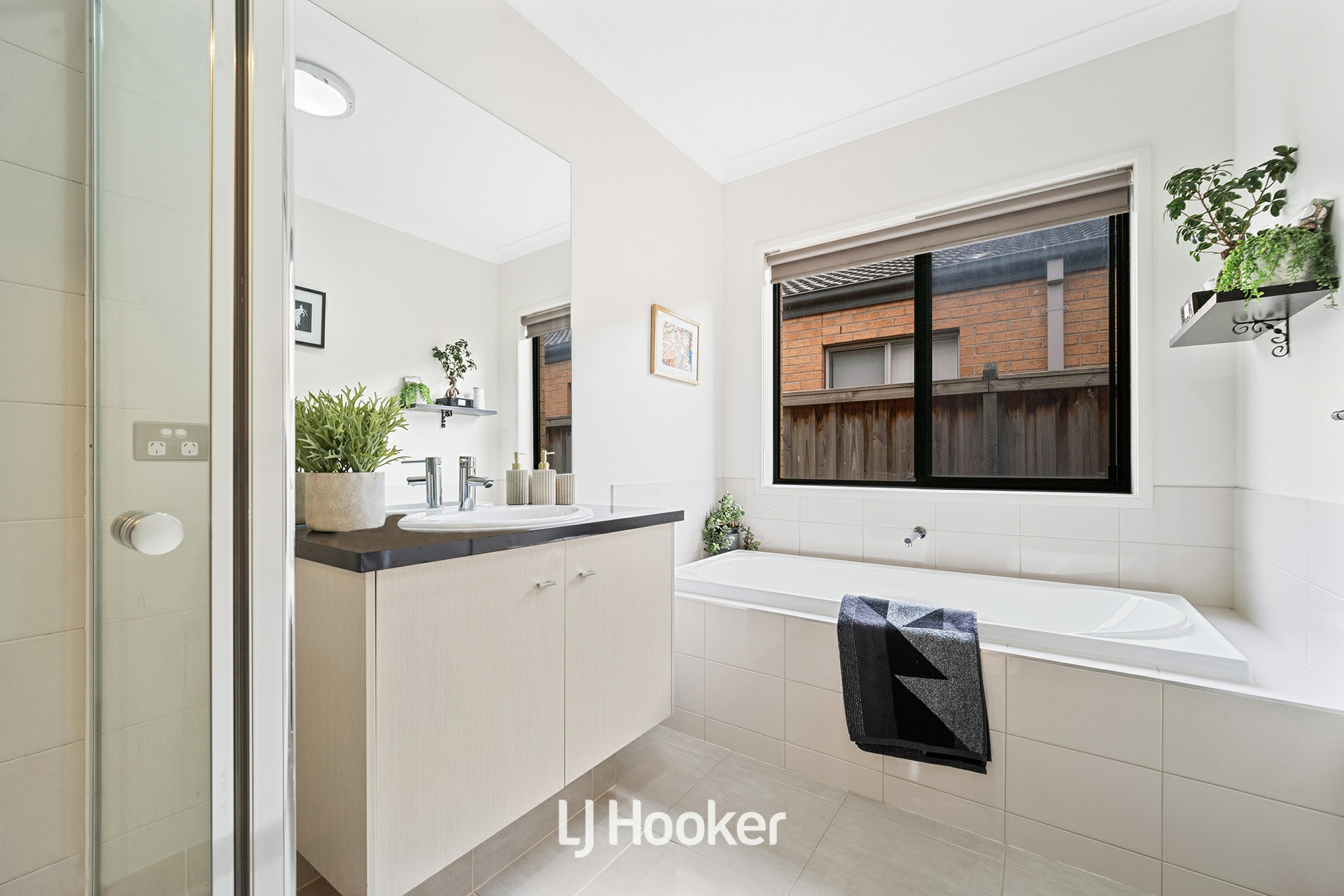 6 Freshfields Drive, CRANBOURNE NORTH