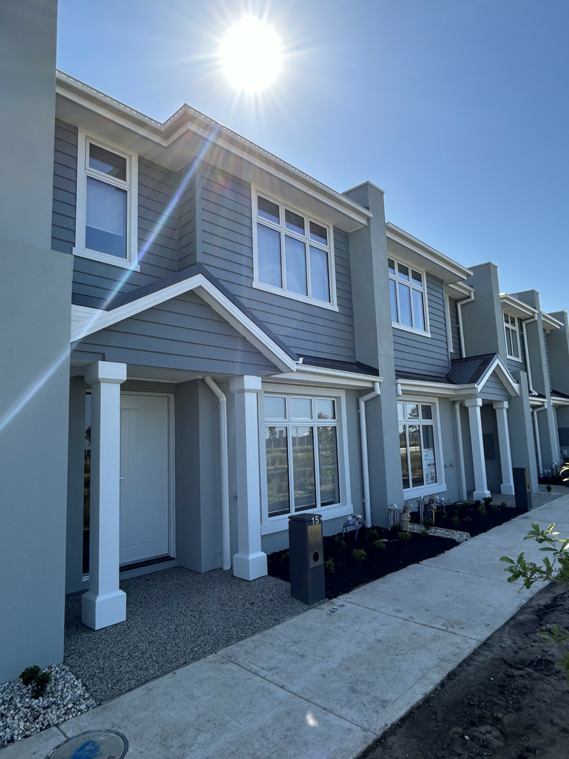 15 Image Walk, CLYDE NORTH