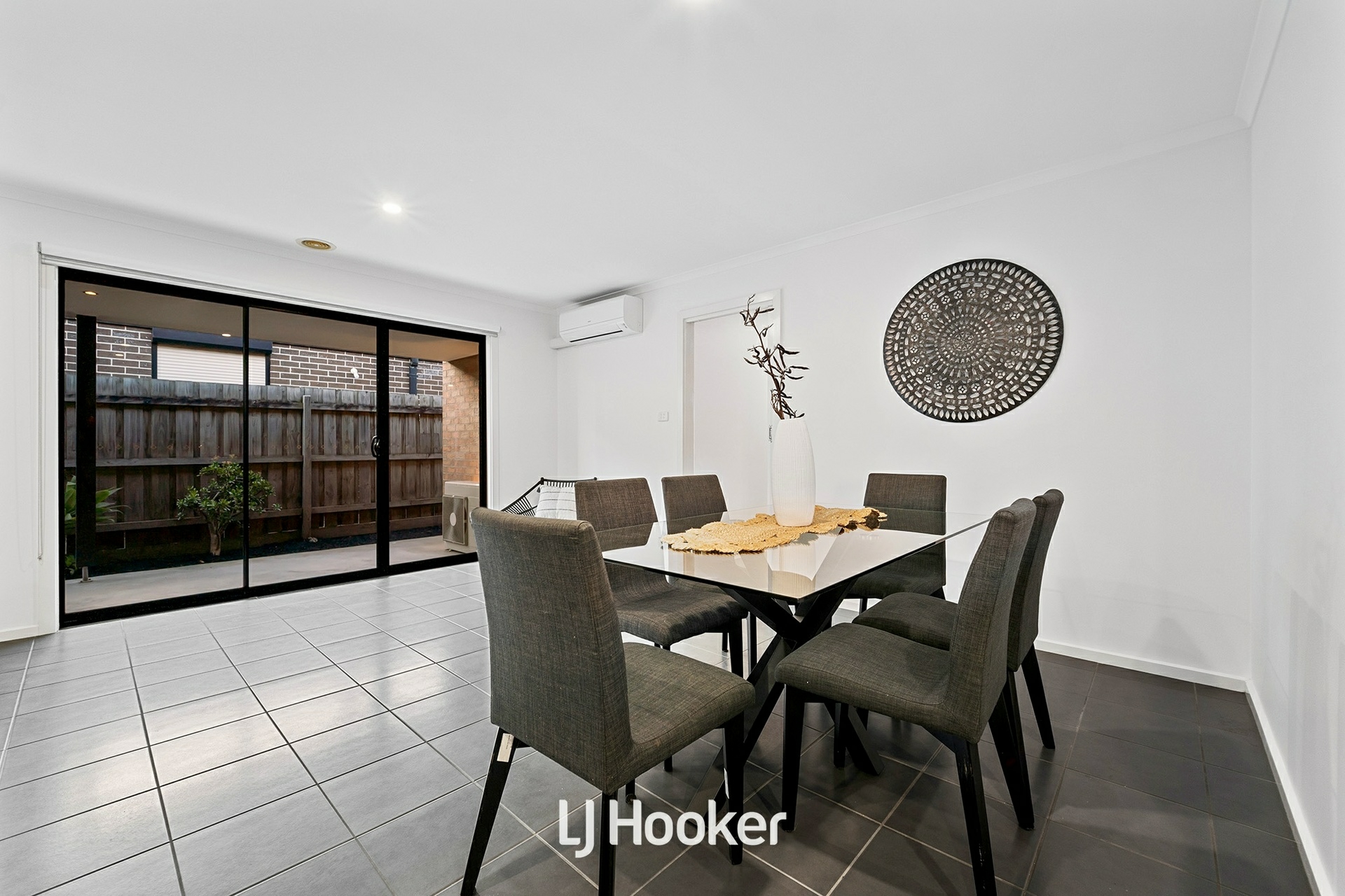 34 Domino Way, HAMPTON PARK
