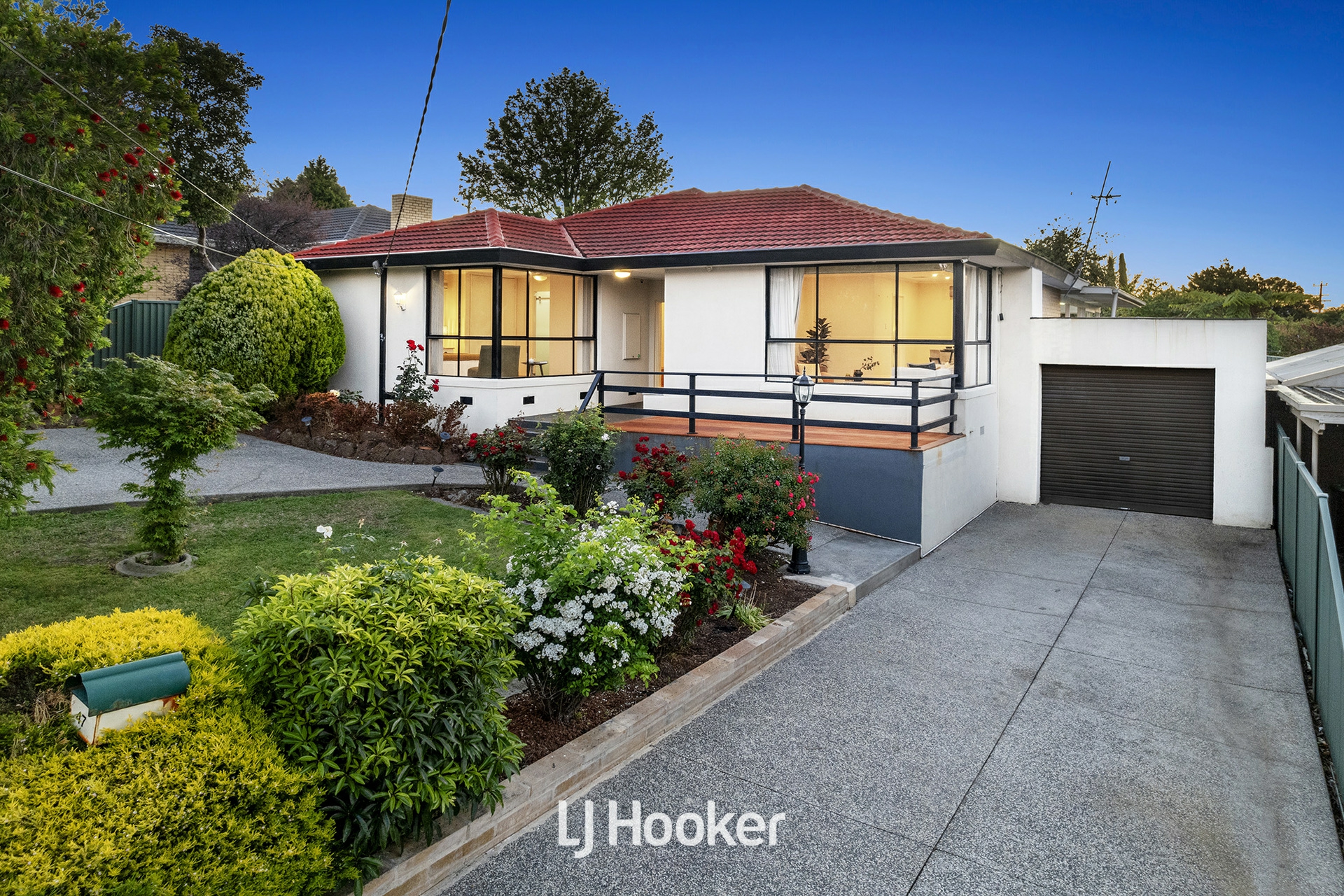 47 Charles Avenue, HALLAM