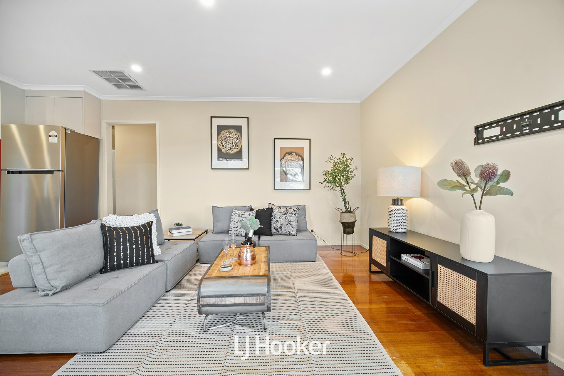 47 Charles Avenue, HALLAM