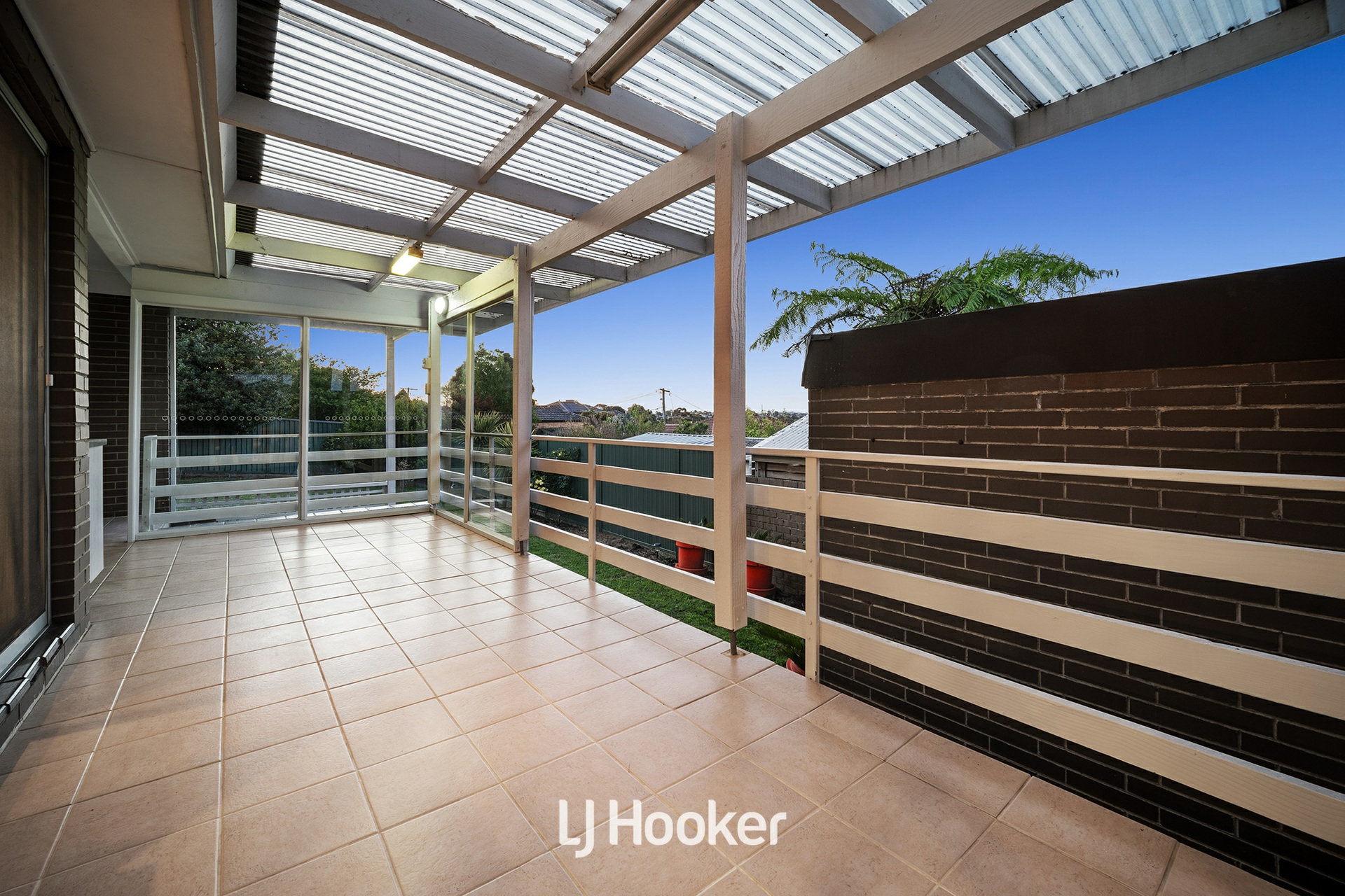 47 Charles Avenue, HALLAM