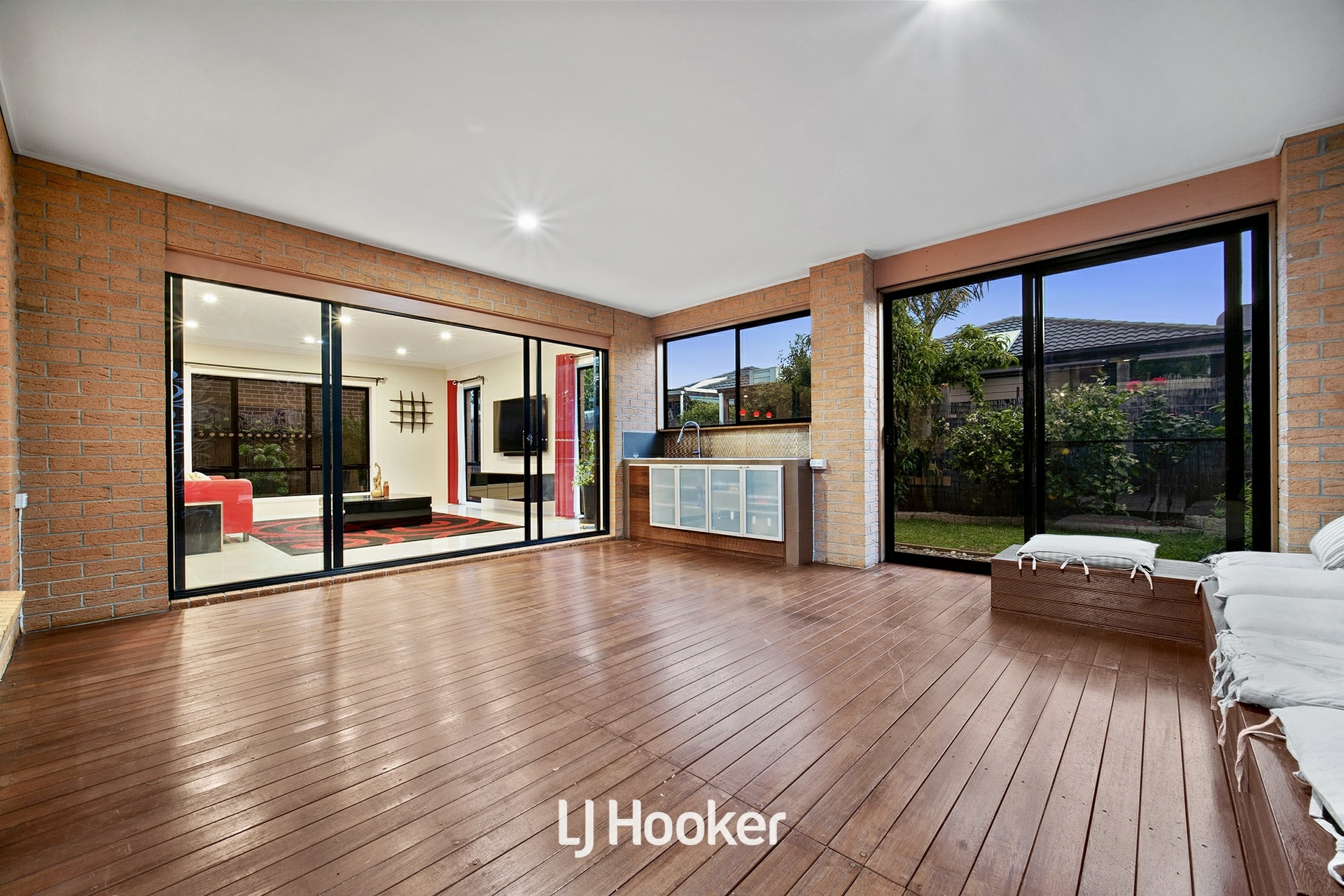 10 Sassafras Place, CRANBOURNE NORTH