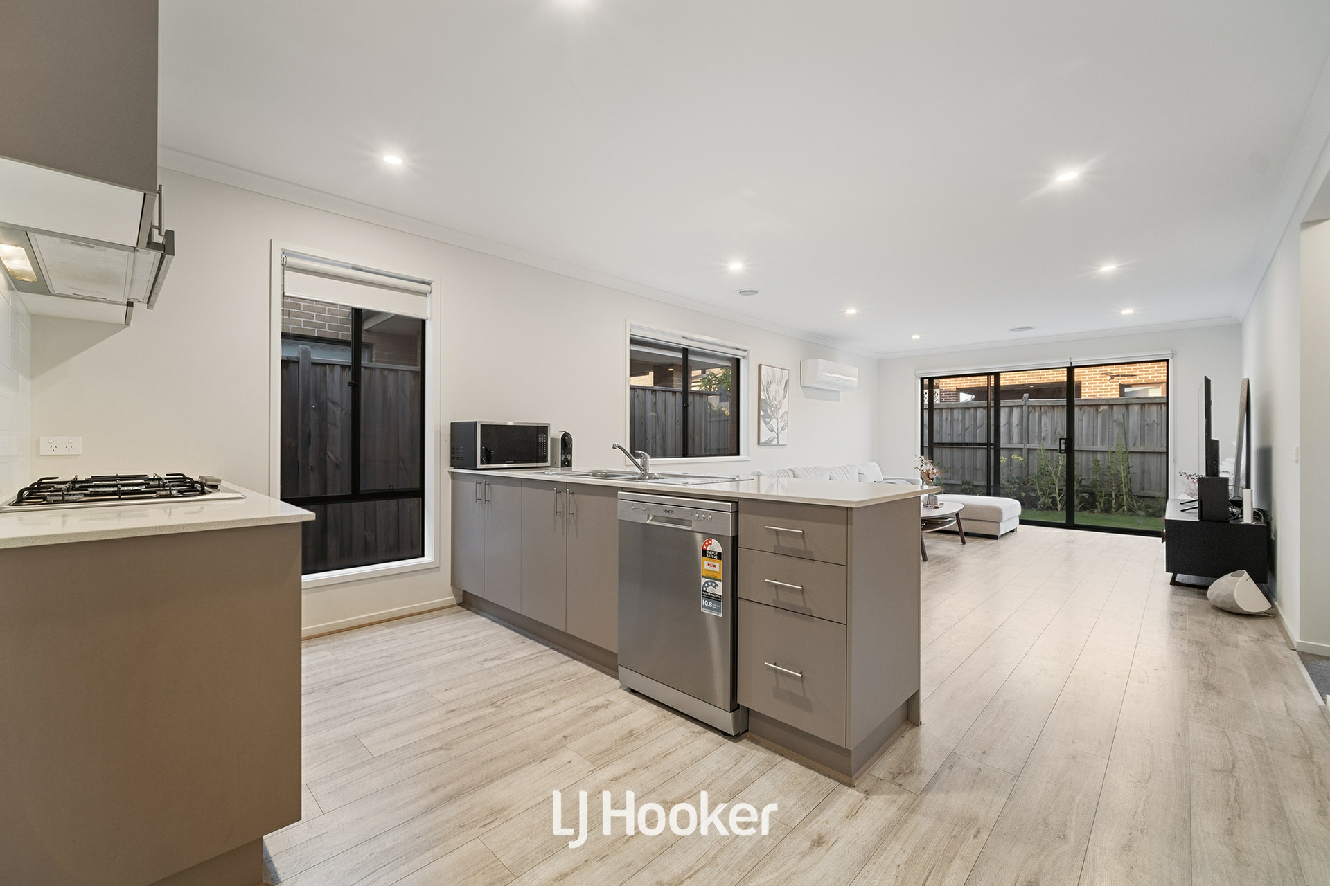 29 Tamarind Road, CRANBOURNE NORTH