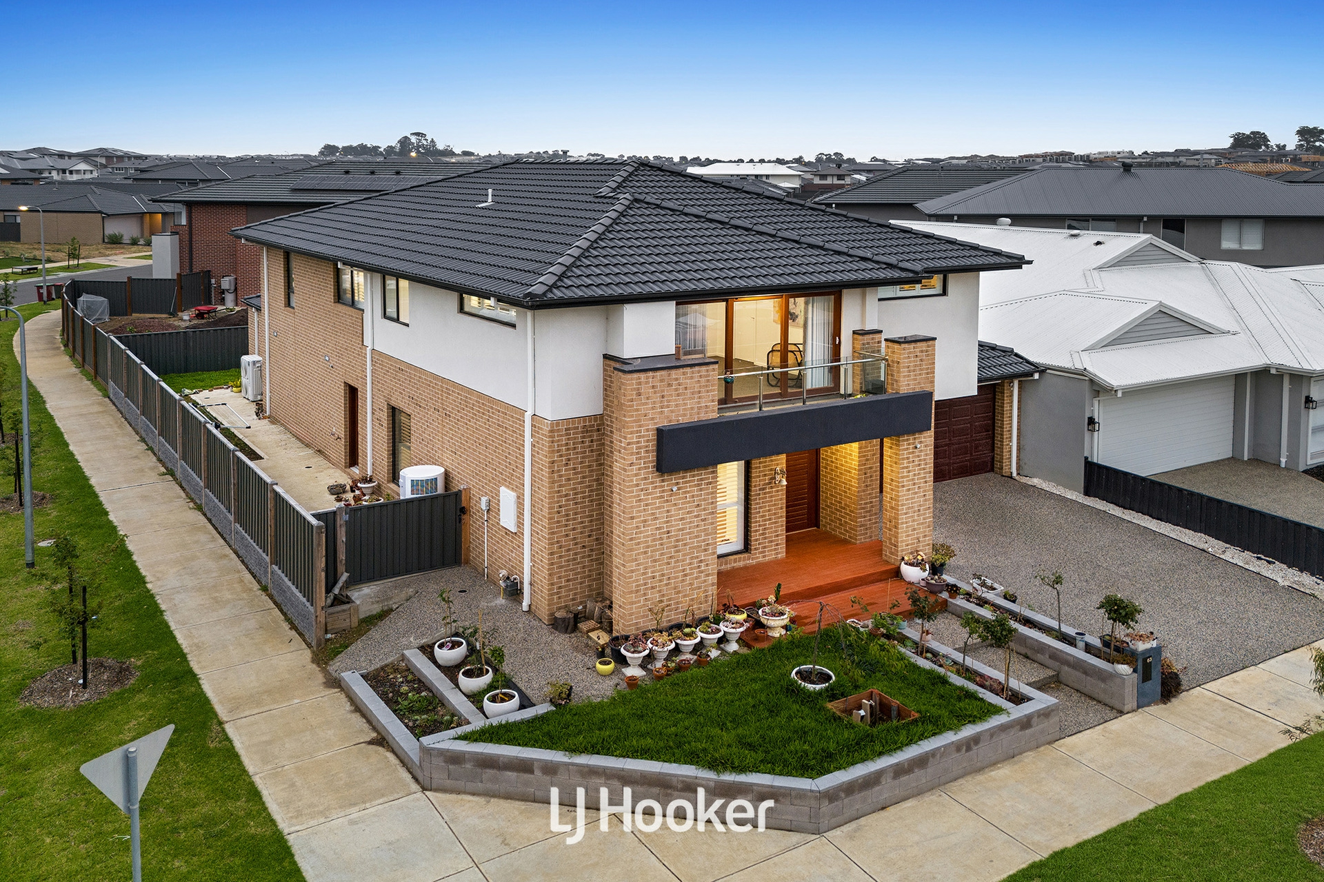 63 Fairground Promenade — photo from LJ Hooker Dandenong City | Berwick