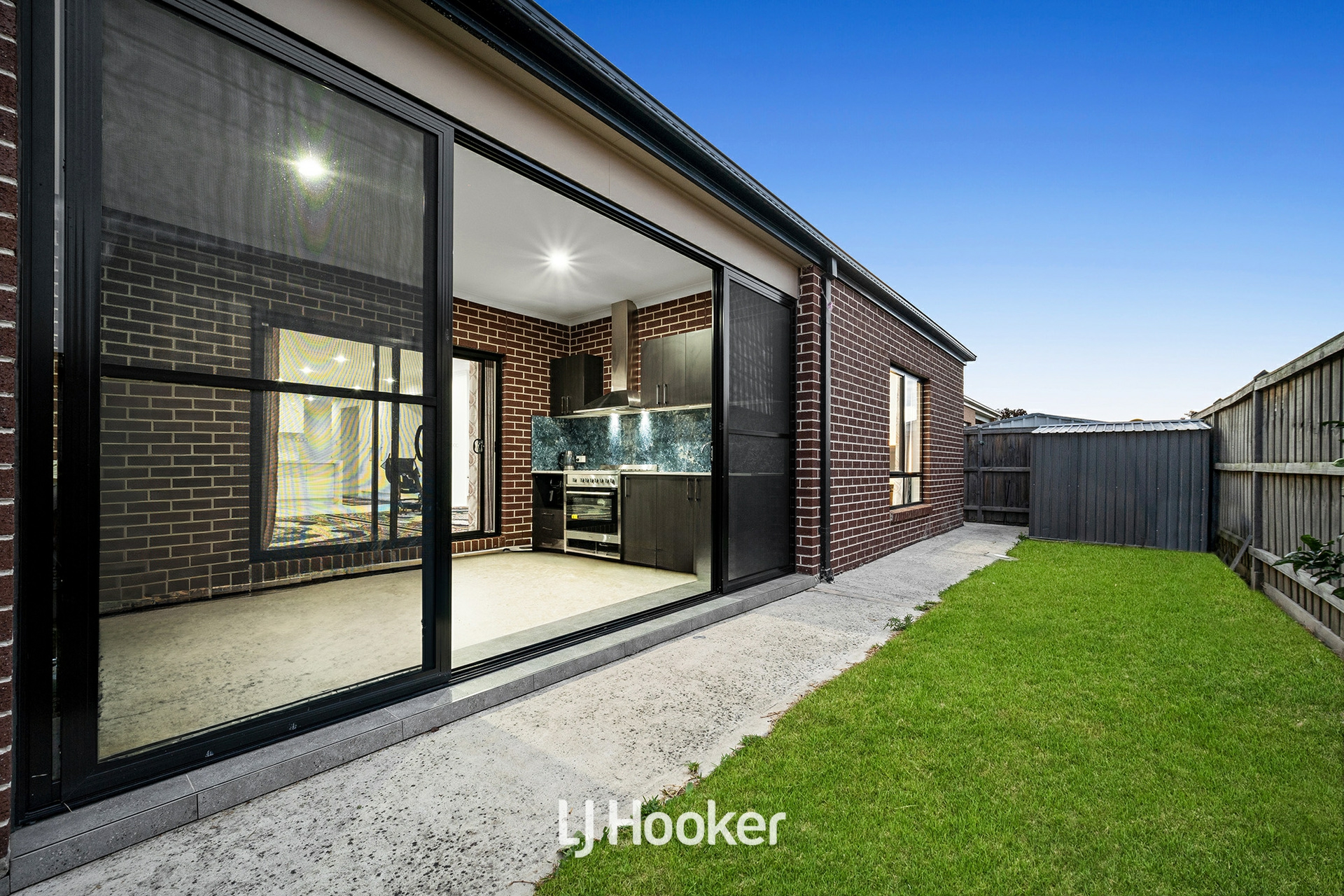 106 Rossiter Retreat, CRANBOURNE NORTH