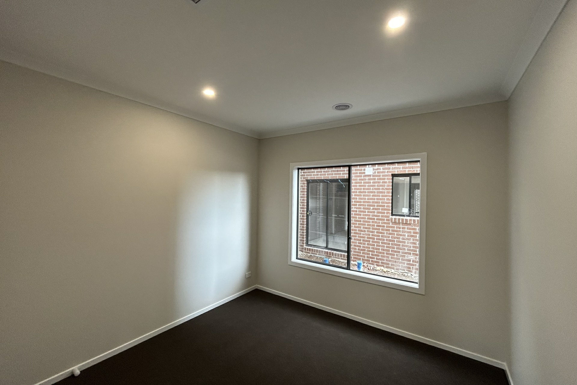 27 Royal Mile Avenue, BERWICK