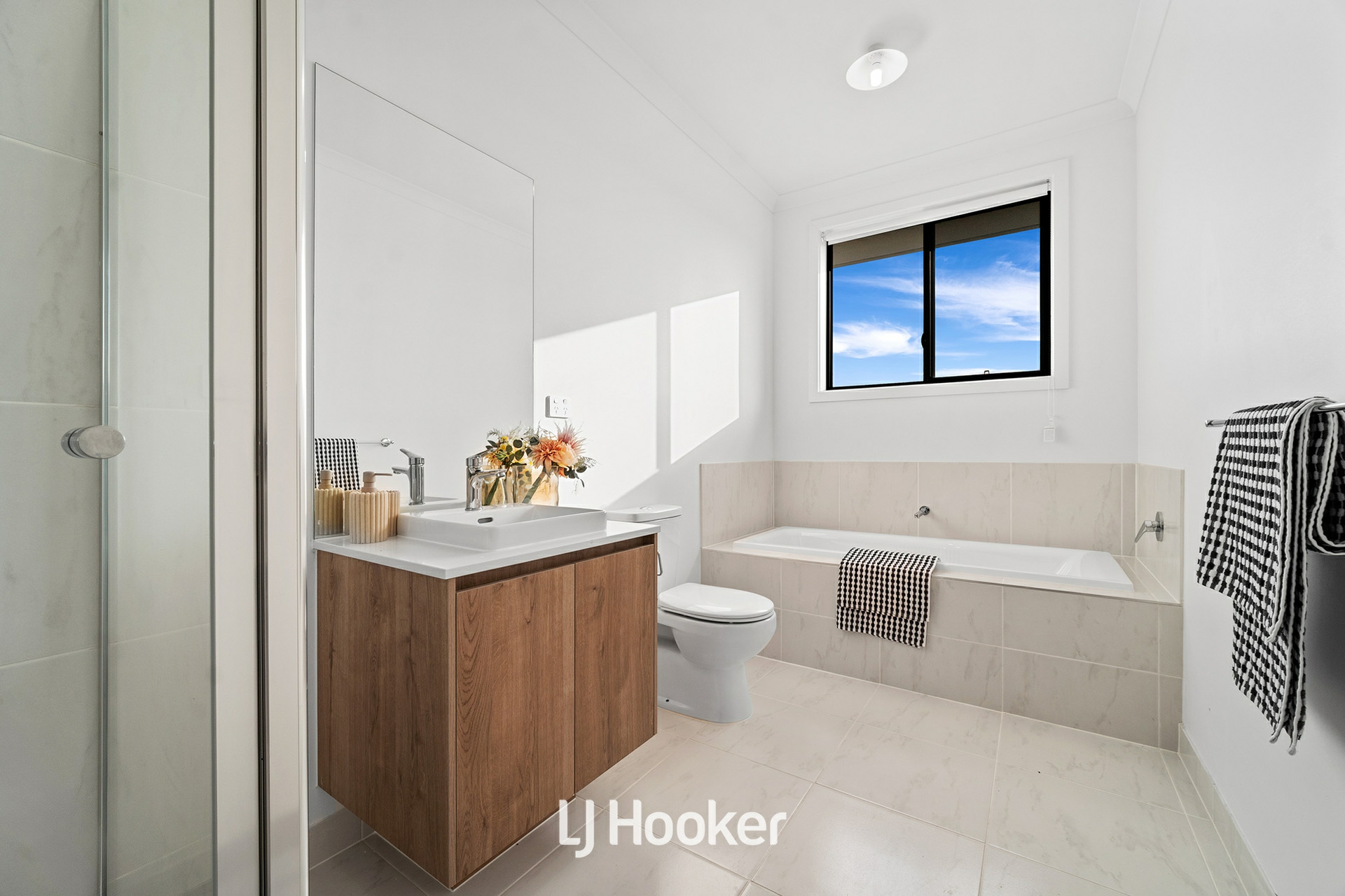 39 Warmbrunn Crescent, BERWICK